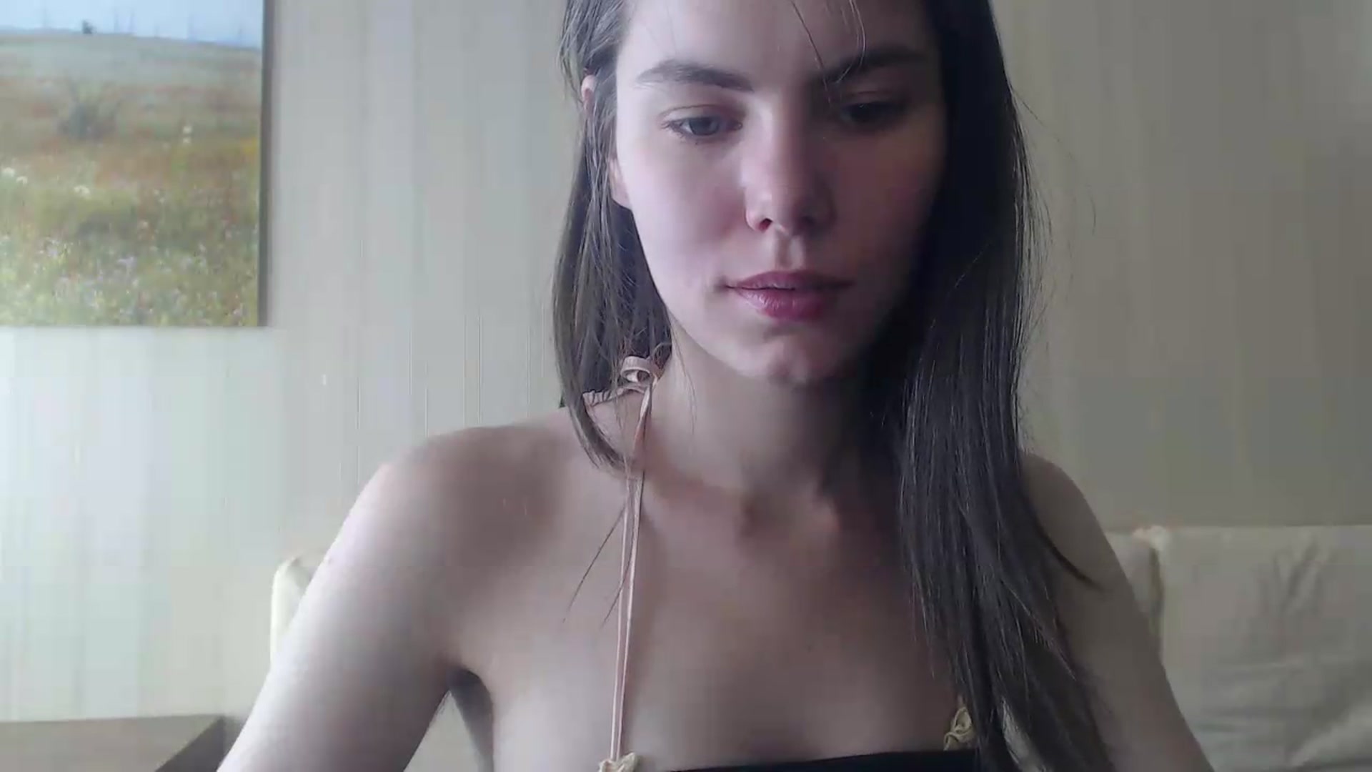 Gallery image thumbnail from kitAmelie's myfreecams stream on, 07/18/2026, 12:56 image 15 of 20