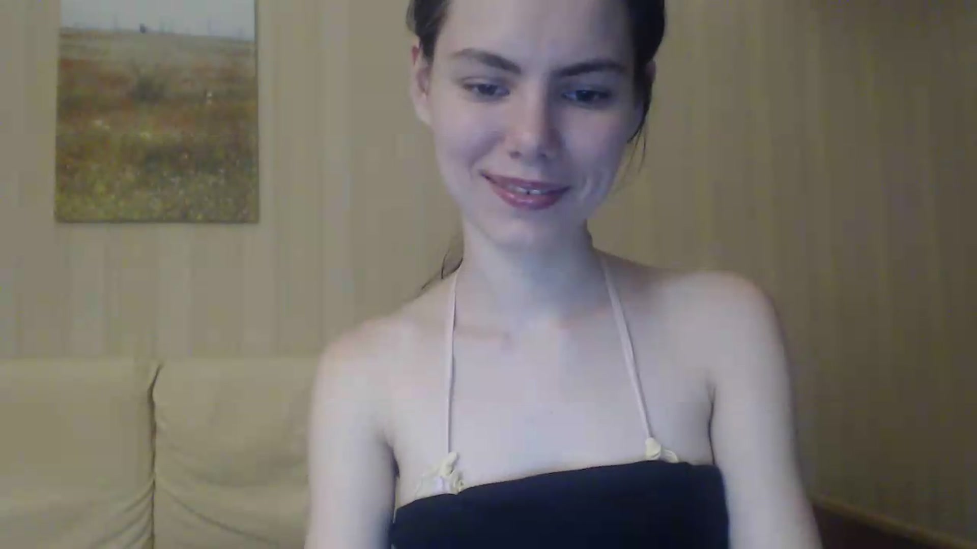 Gallery image thumbnail from kitAmelie's myfreecams stream on, 07/19/2026, 20:55 image 6 of 20