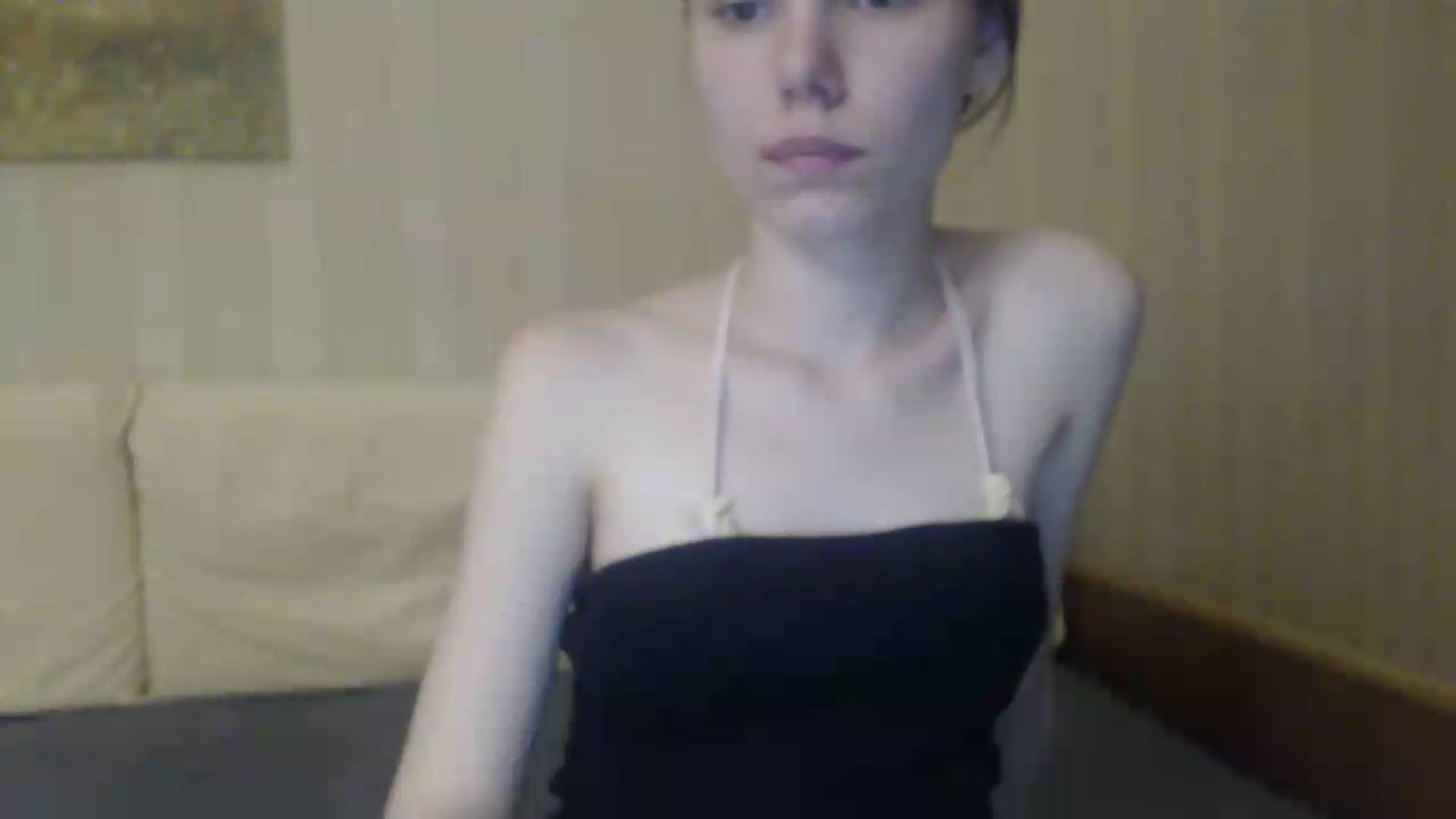 Gallery image thumbnail from kitAmelie's myfreecams stream on, 07/19/2026, 22:03 image 15 of 20