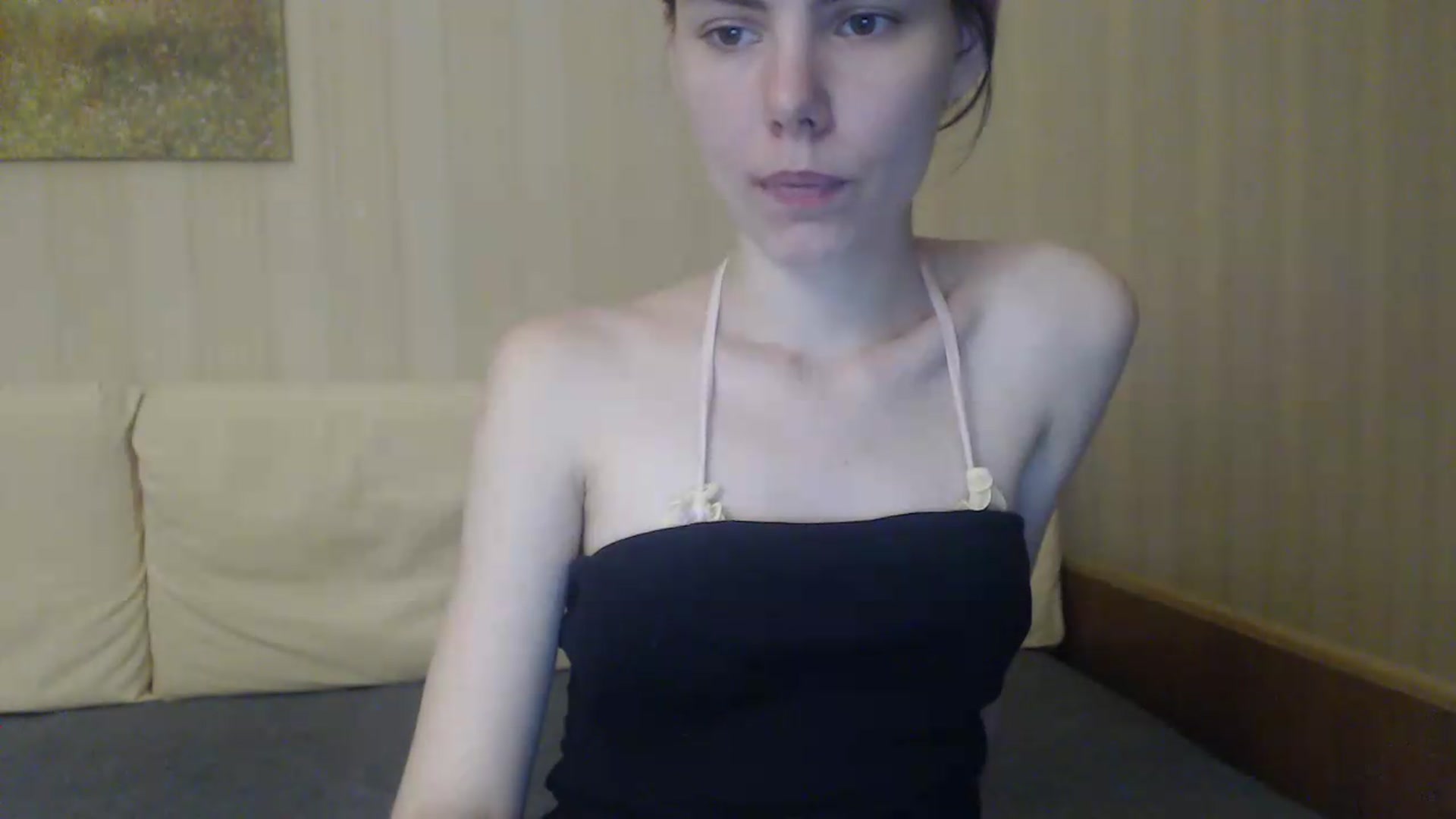 Gallery image thumbnail from kitAmelie's myfreecams stream on, 07/19/2026, 22:03 image 5 of 20