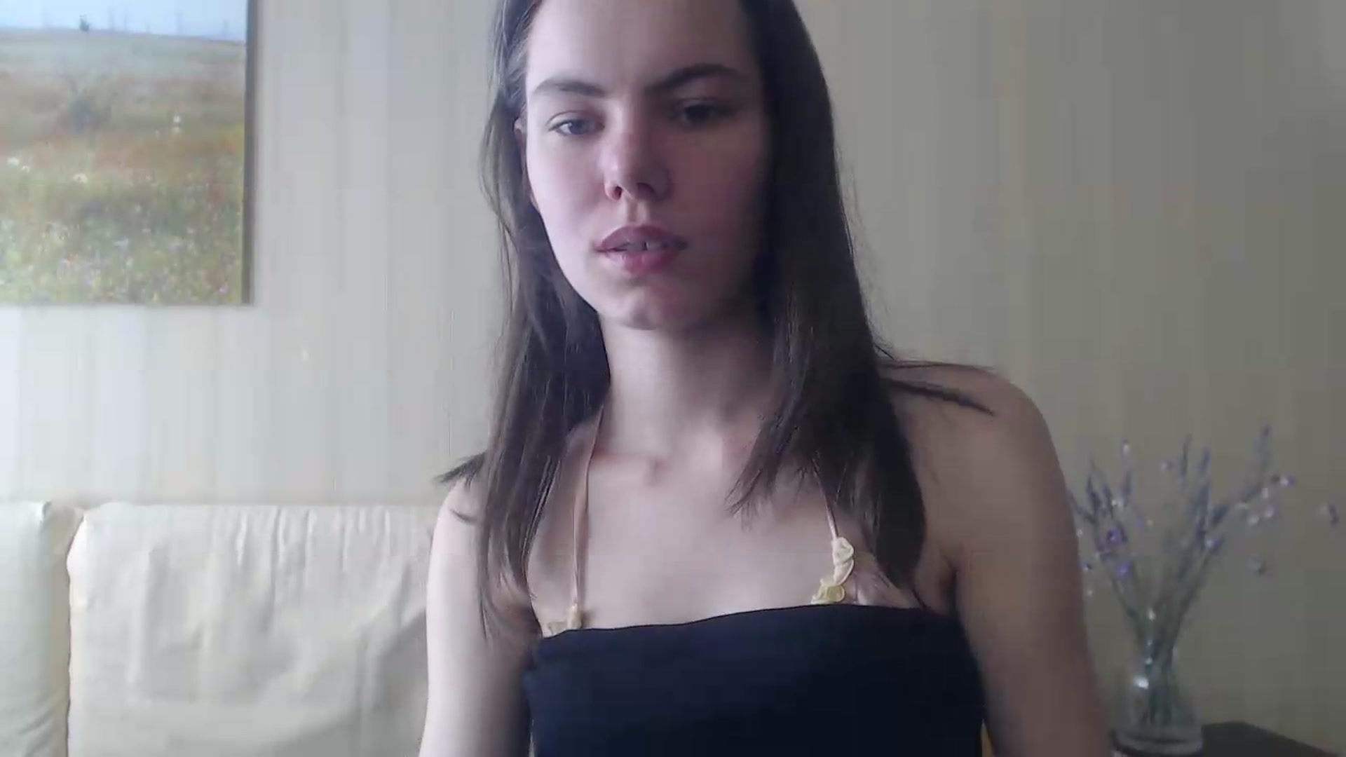 Gallery image thumbnail from kitAmelie's myfreecams stream on, 07/20/2026, 13:32 image 5 of 20