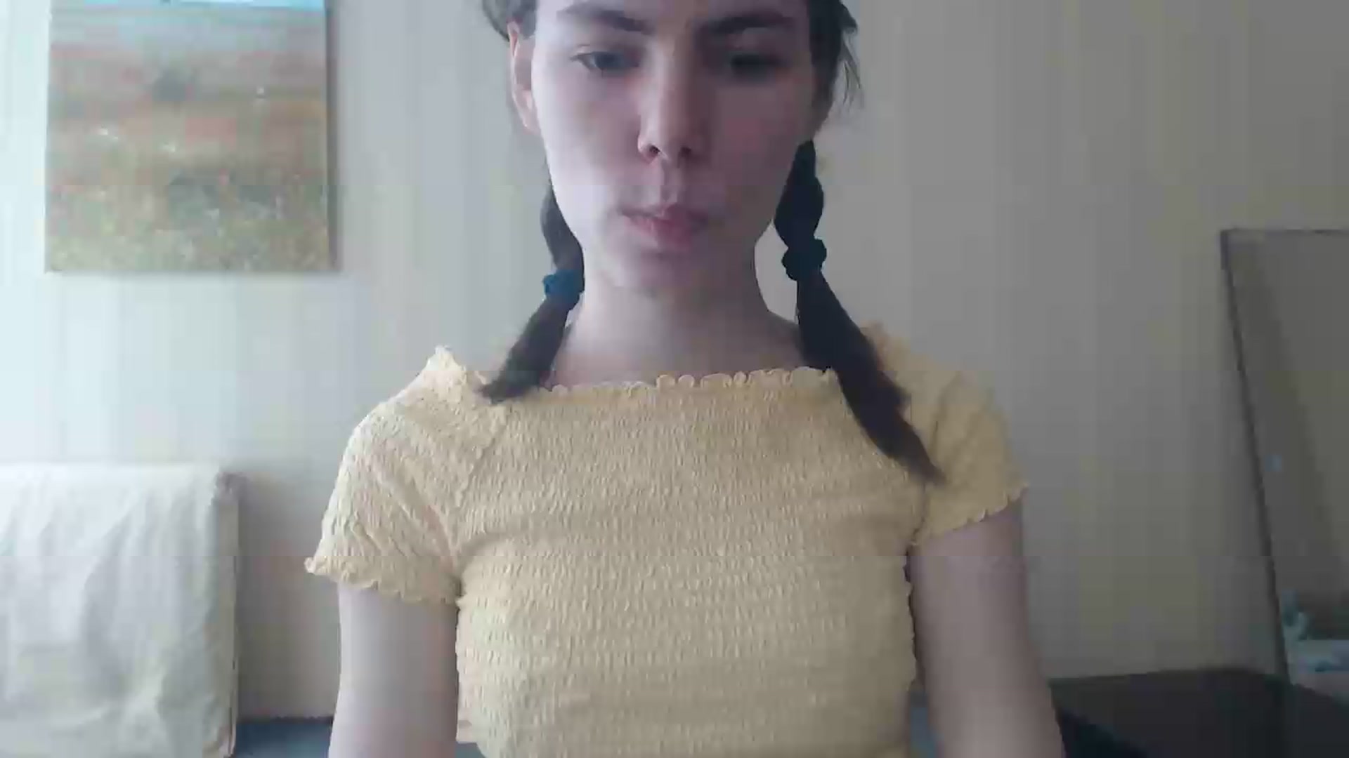 Gallery image thumbnail from kitAmelie's myfreecams stream on, 07/21/2026, 10:16 image 2 of 20