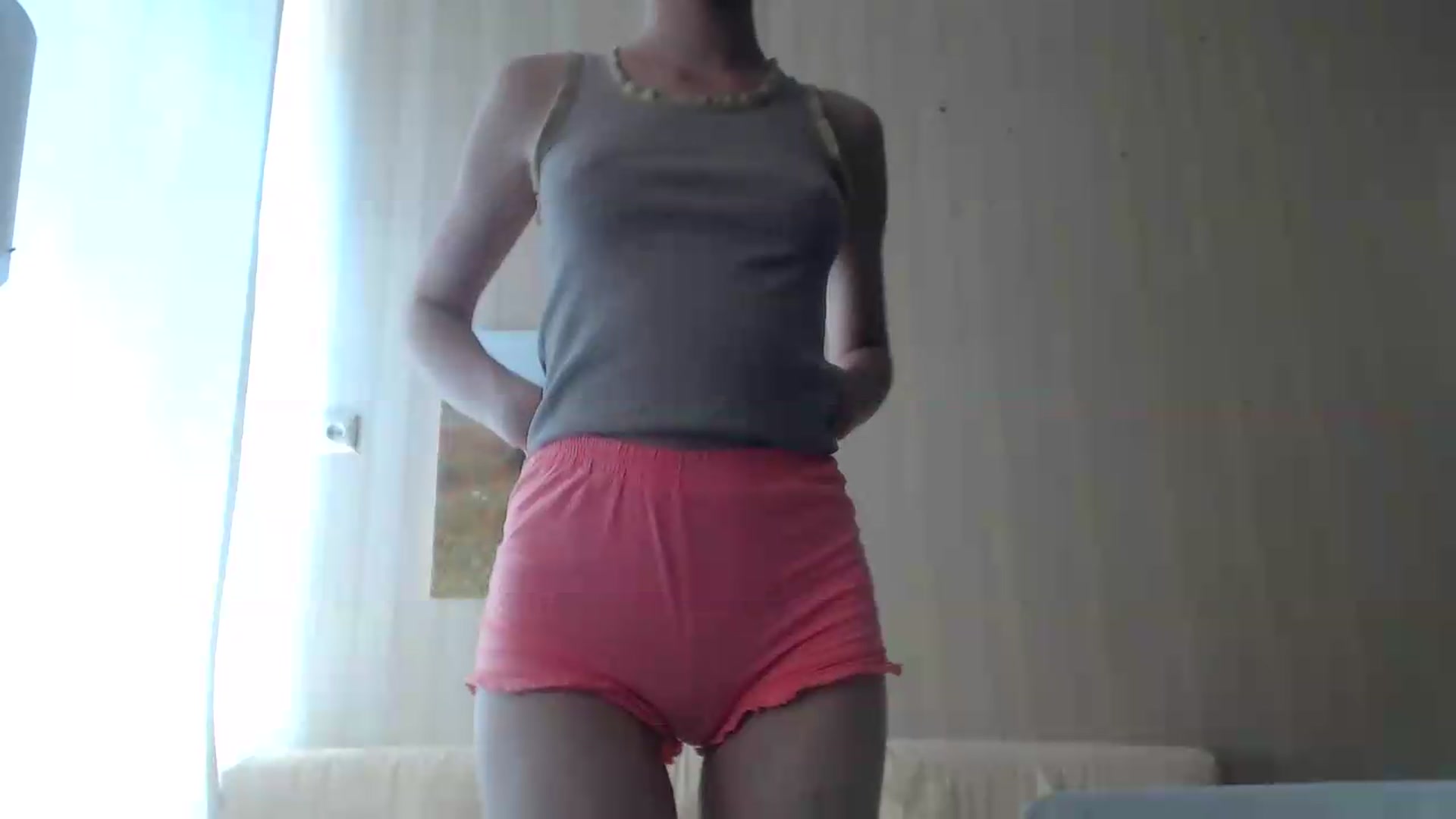 Gallery image thumbnail from kitAmelie's myfreecams stream on, 08/11/2026, 11:02 image 15 of 20