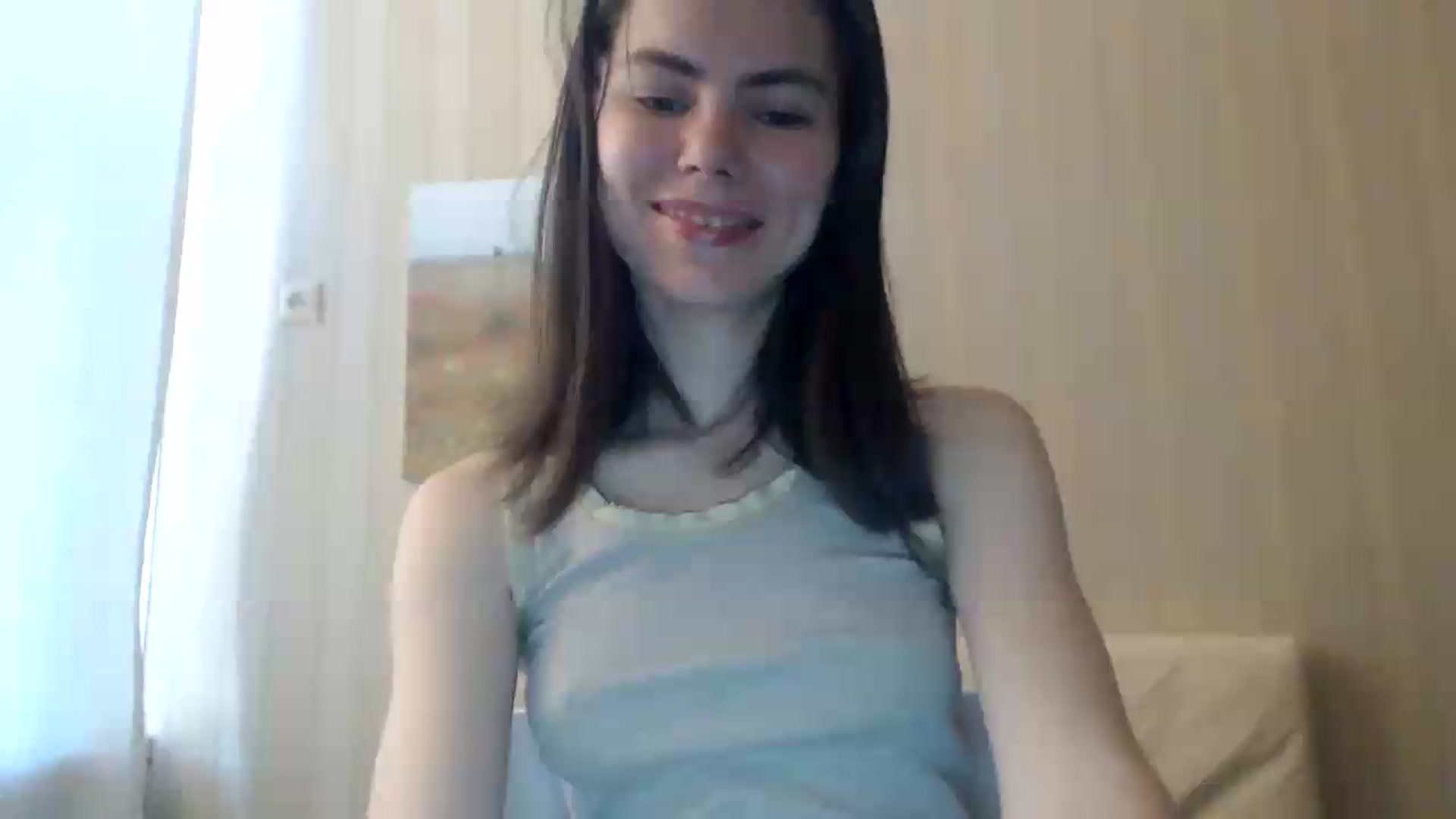 Gallery image thumbnail from kitAmelie's myfreecams stream on, 08/17/2026, 16:12 image 17 of 20