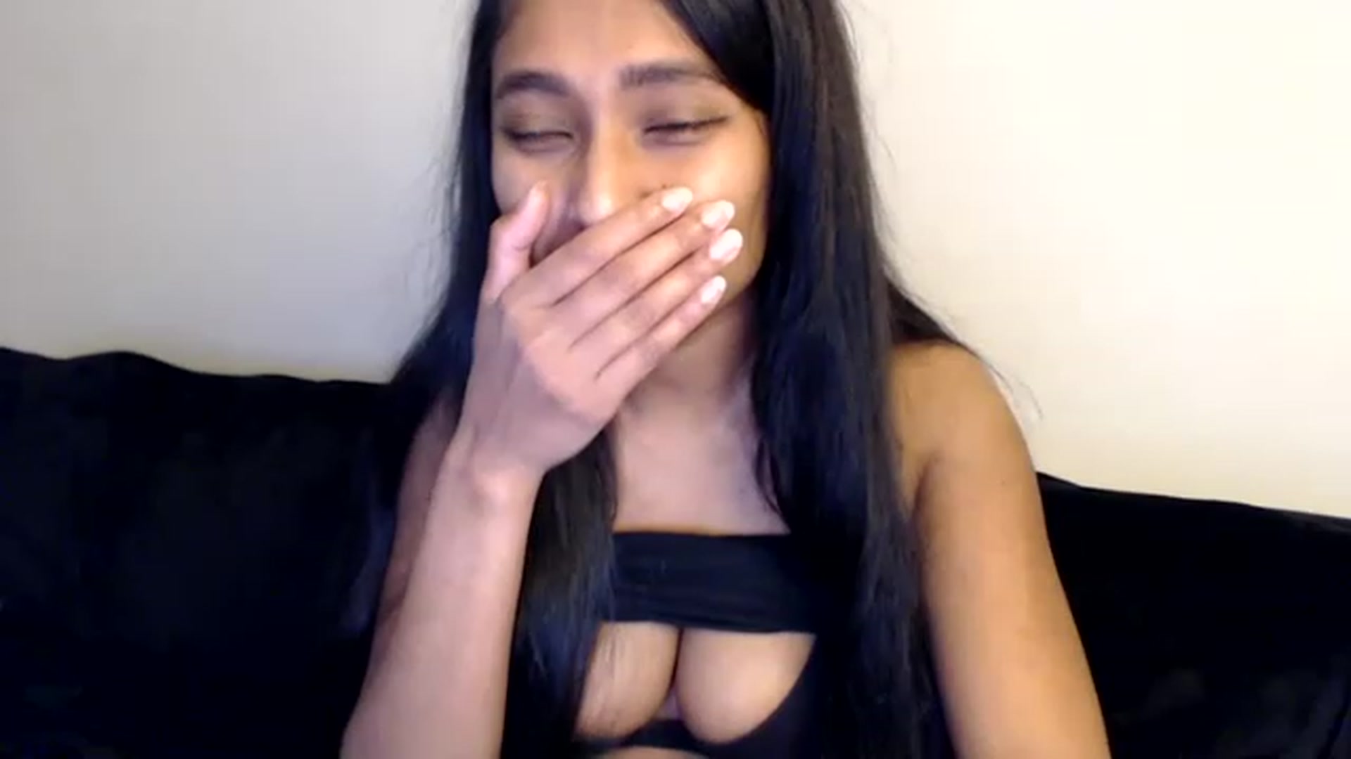 Gallery image thumbnail from kitten___'s myfreecams stream on, 12/02/2022, 20:09 image 17 of 20