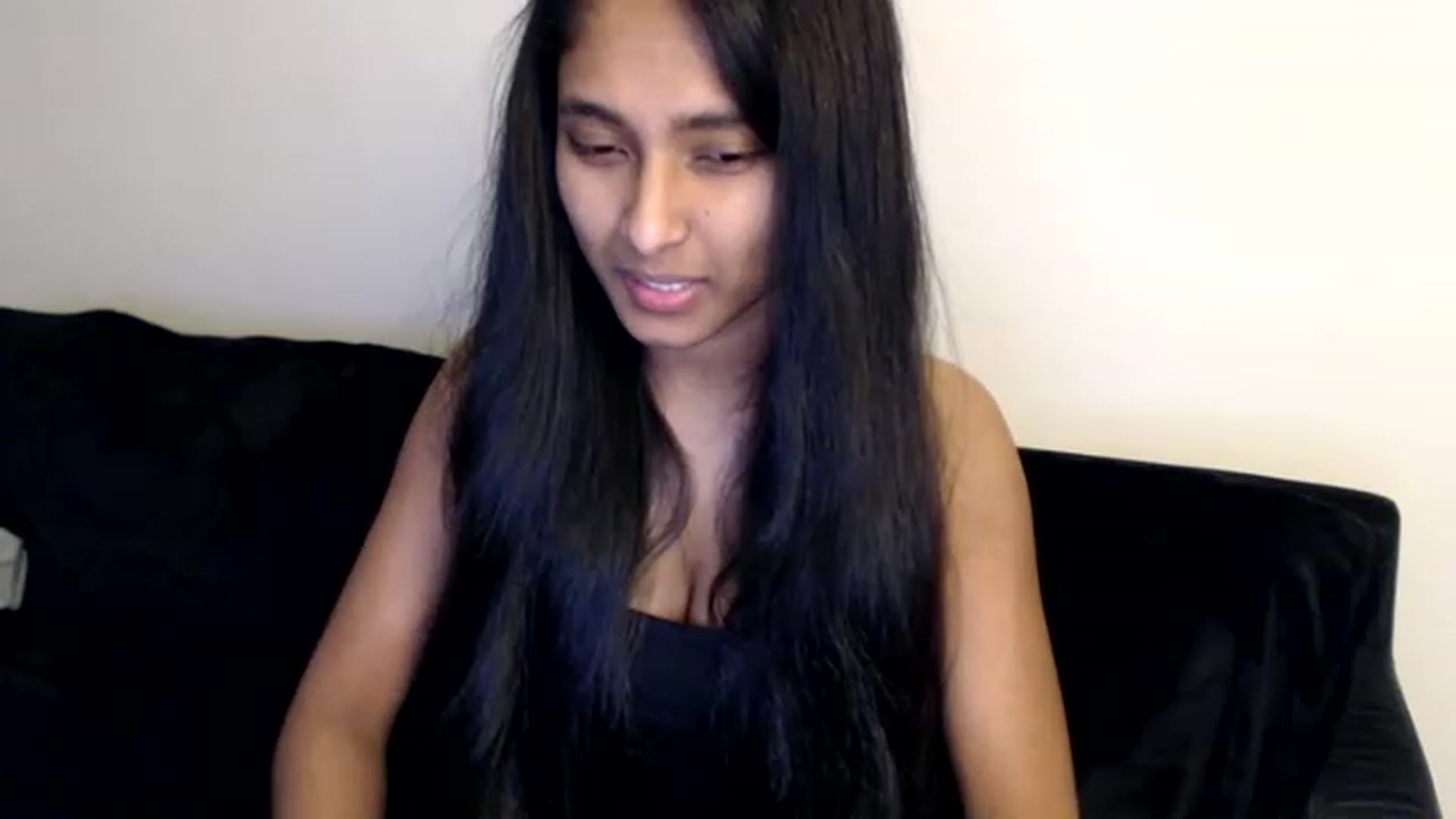 Gallery image thumbnail from kitten___'s myfreecams stream on, 12/03/2022, 02:12 image 8 of 20