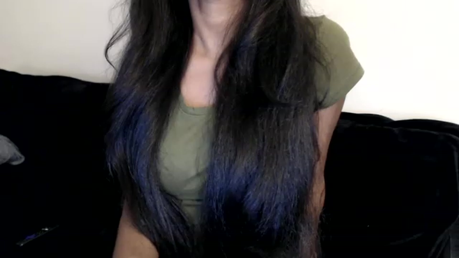 Gallery image thumbnail from kitten___'s myfreecams stream on, 12/05/2022, 02:23 image 18 of 20