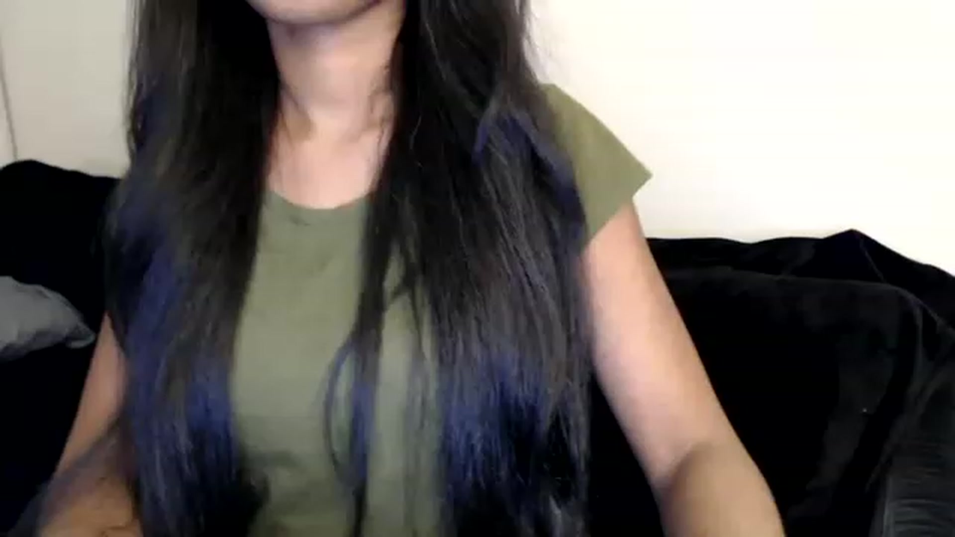 Gallery image thumbnail from kitten___'s myfreecams stream on, 12/05/2022, 02:23 image 7 of 20