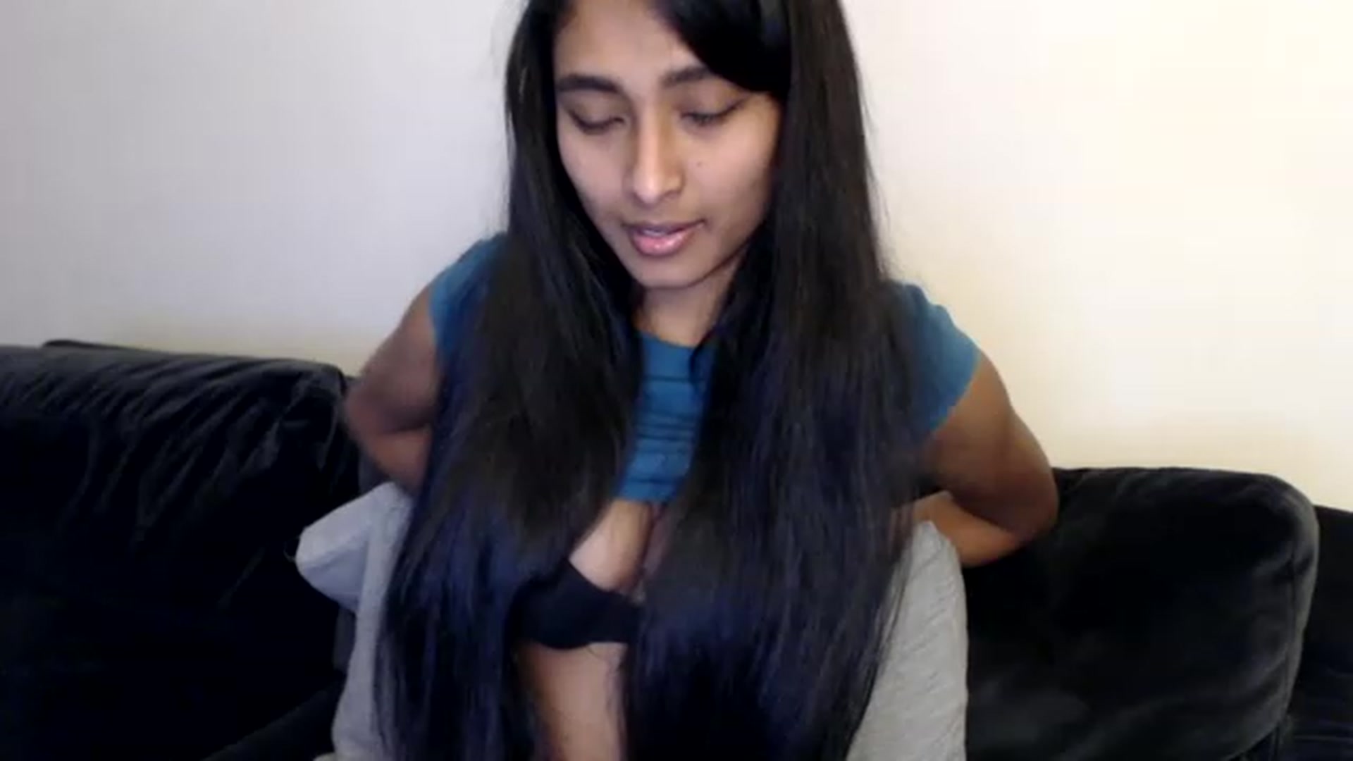 Gallery image thumbnail from kitten___'s myfreecams stream on, 12/10/2022, 12:39 image 18 of 20