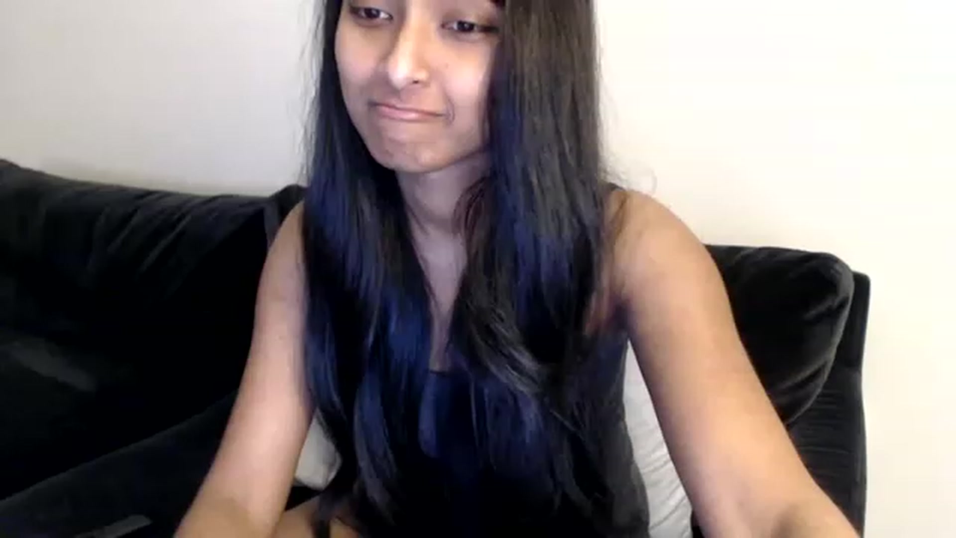 Gallery image thumbnail from kitten___'s myfreecams stream on, 12/15/2022, 22:46 image 12 of 20