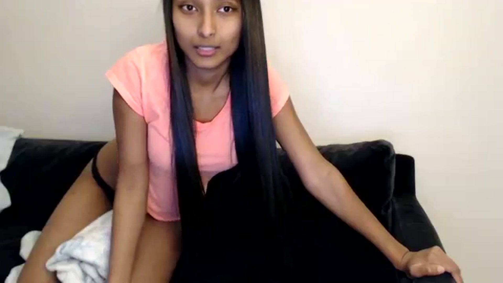 Gallery image thumbnail from kitten___'s myfreecams stream on, 12/04/2023, 16:12 image 5 of 20