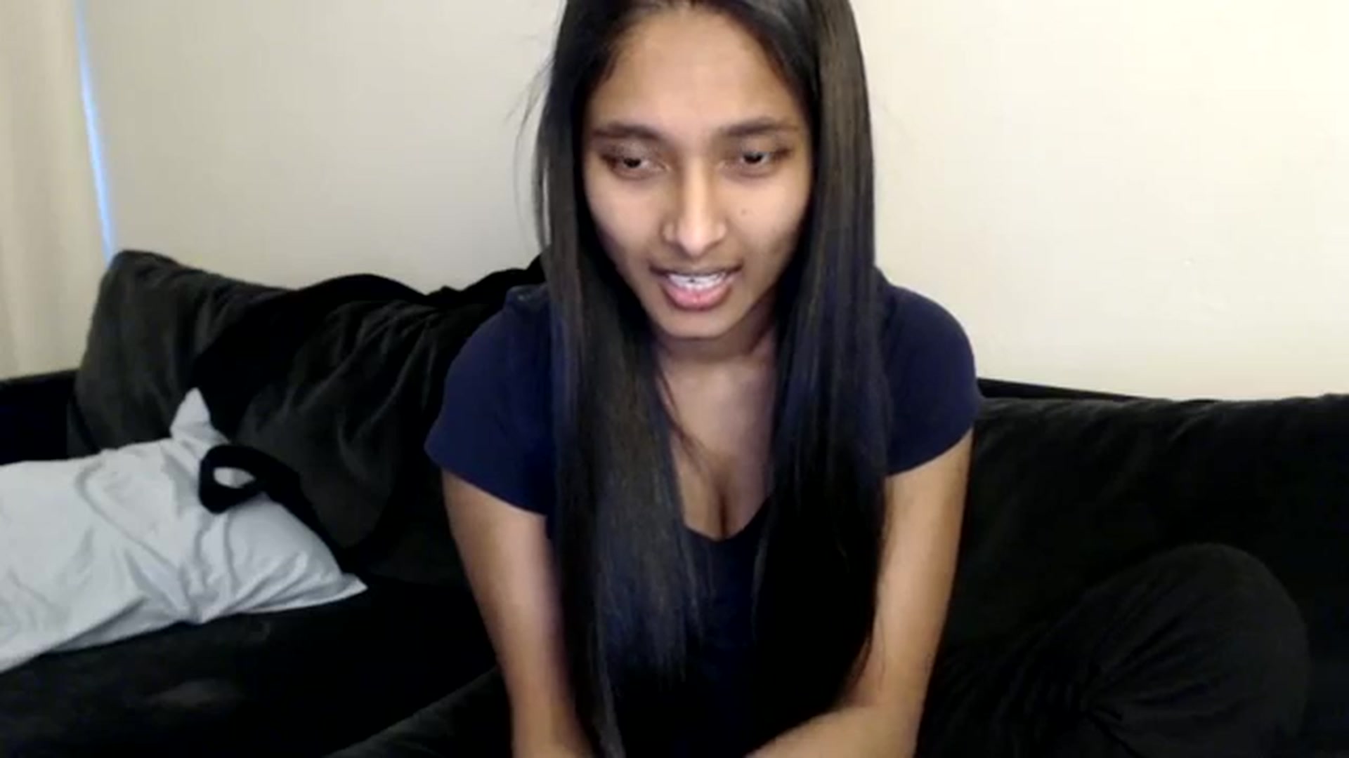 Gallery image thumbnail from kitten___'s myfreecams stream on, 01/22/2024, 18:44 image 9 of 20