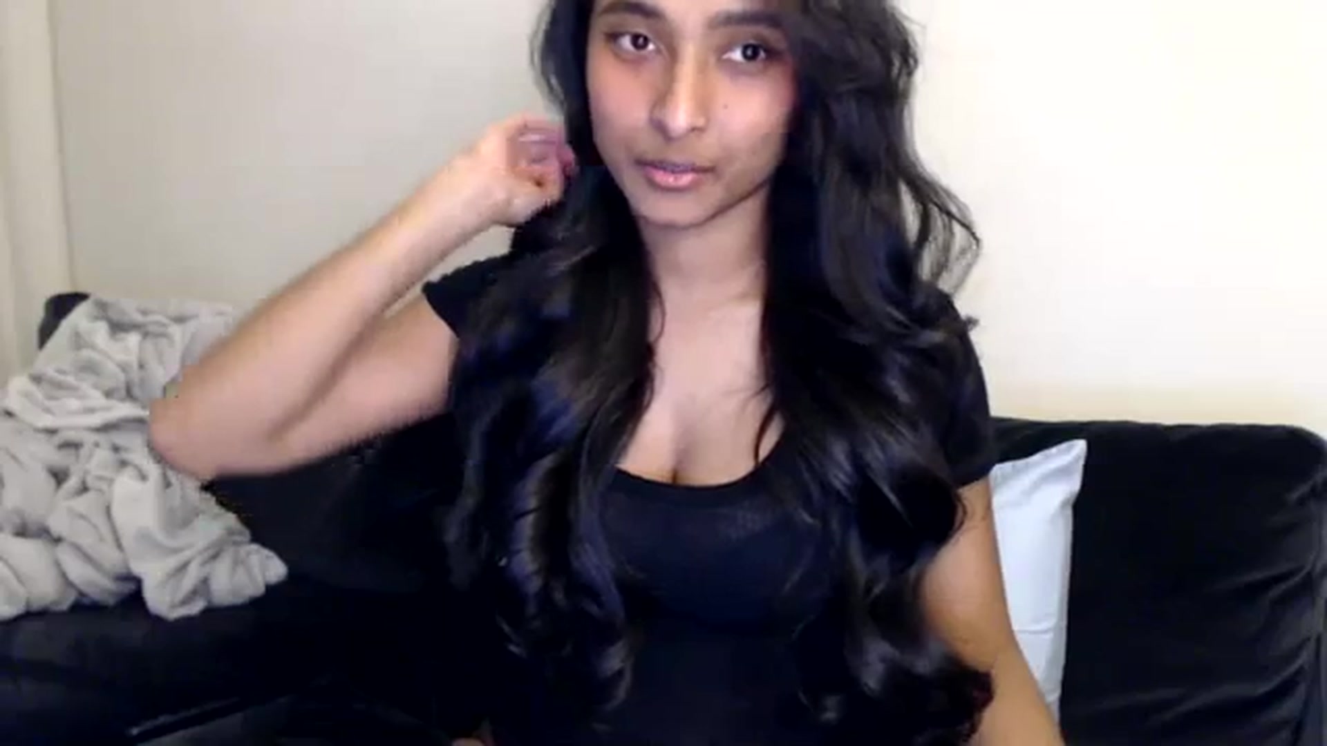 Gallery image thumbnail from kitten___'s myfreecams stream on, 02/07/2024, 10:00 image 4 of 20