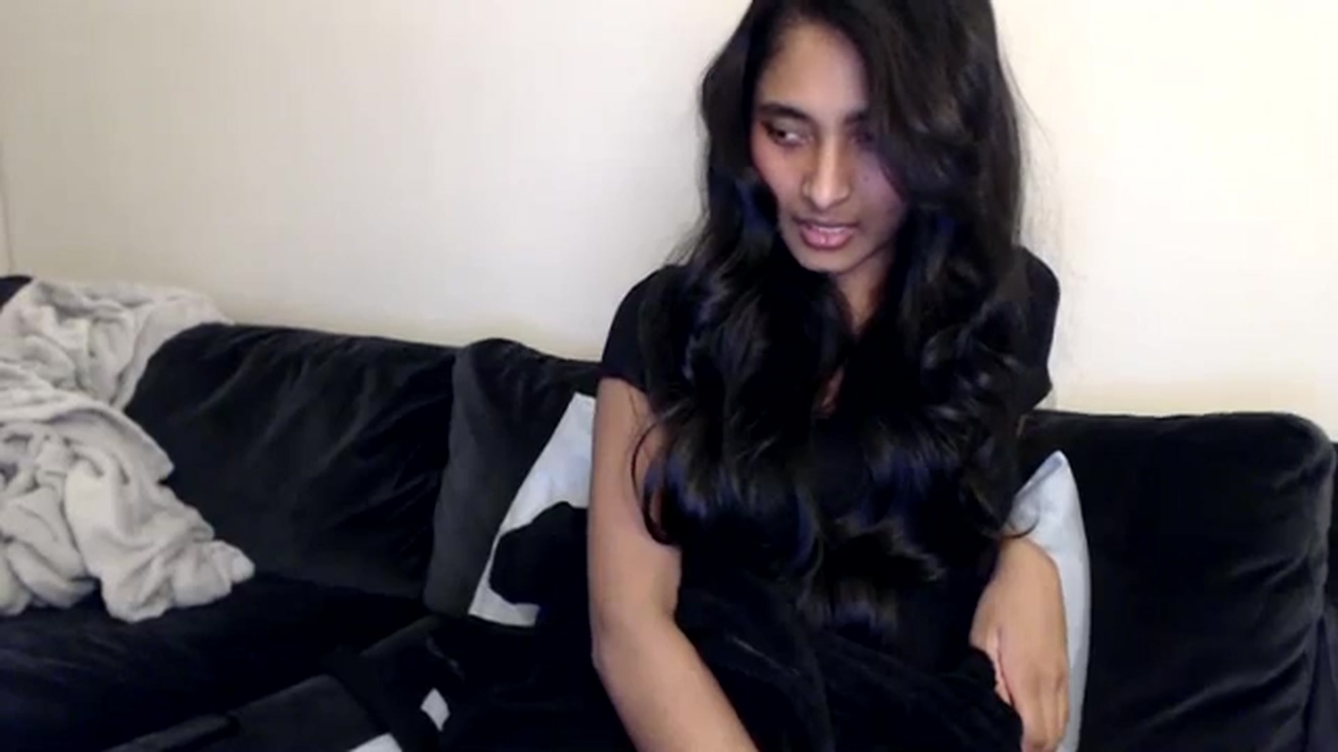 Gallery image thumbnail from kitten___'s myfreecams stream on, 02/07/2024, 10:00 image 11 of 20