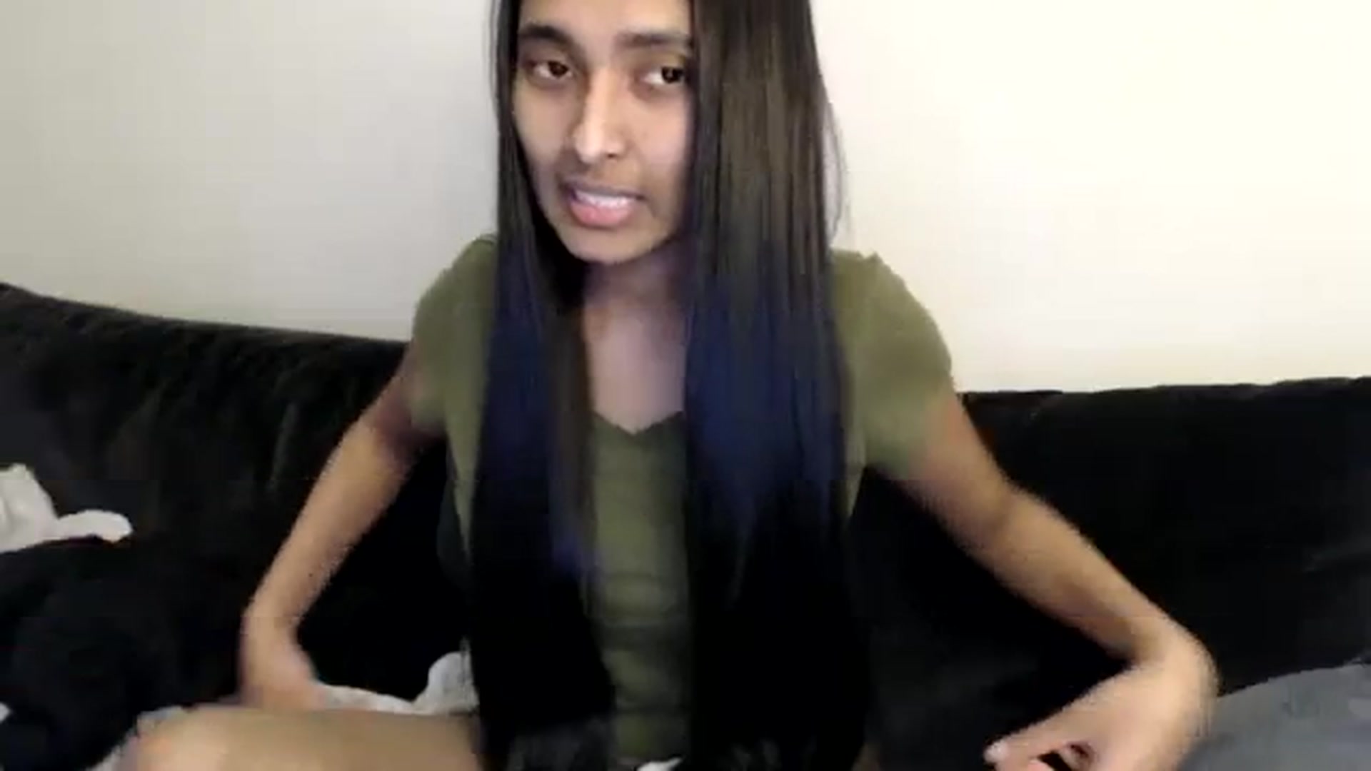 Gallery image thumbnail from kitten___'s myfreecams stream on, 02/13/2024, 14:17 image 3 of 20