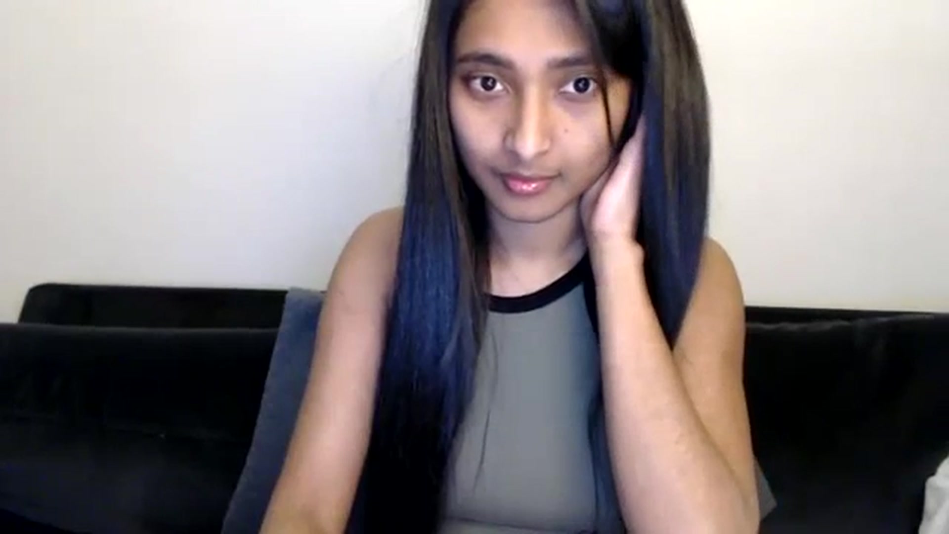 Gallery image thumbnail from kitten___'s myfreecams stream on, 02/16/2024, 18:25 image 18 of 20