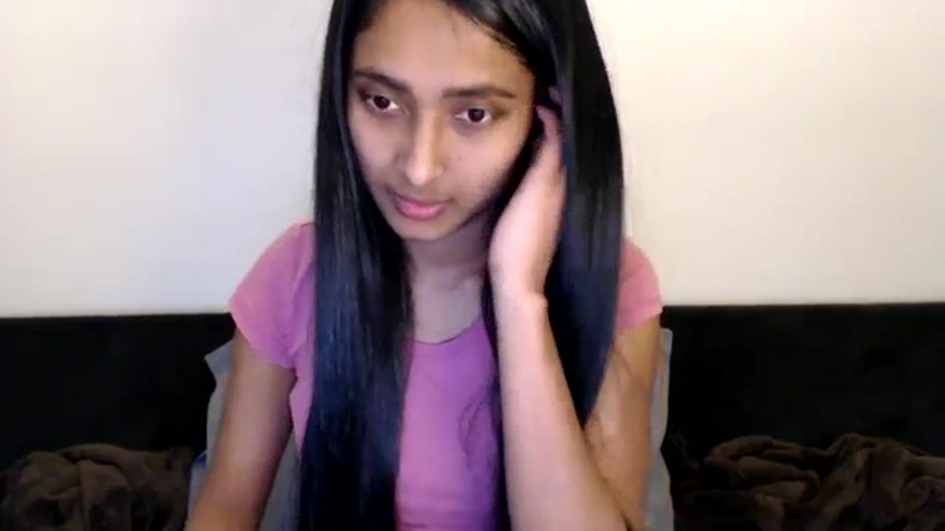 Gallery image thumbnail from kitten___'s myfreecams stream on, 02/21/2024, 14:08 image 15 of 20