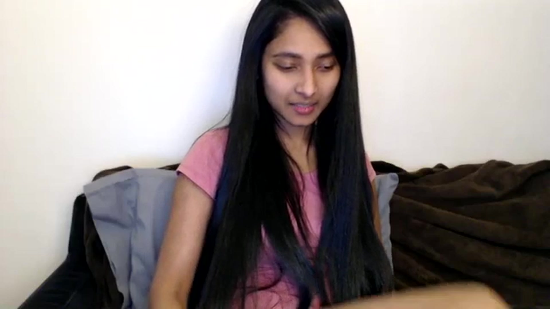 Gallery image thumbnail from kitten___'s myfreecams stream on, 02/21/2024, 20:06 image 17 of 20