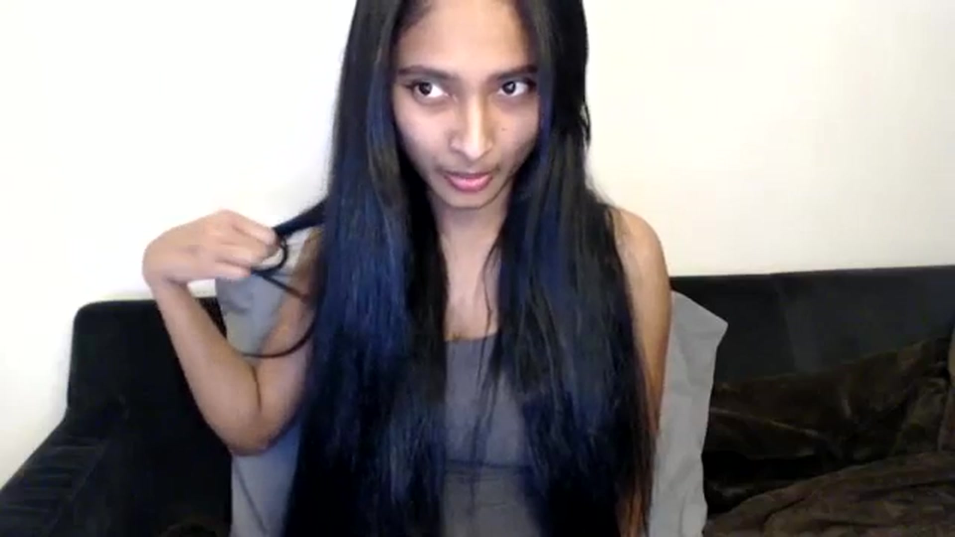 Gallery image thumbnail from kitten___'s myfreecams stream on, 02/22/2024, 21:36 image 6 of 20