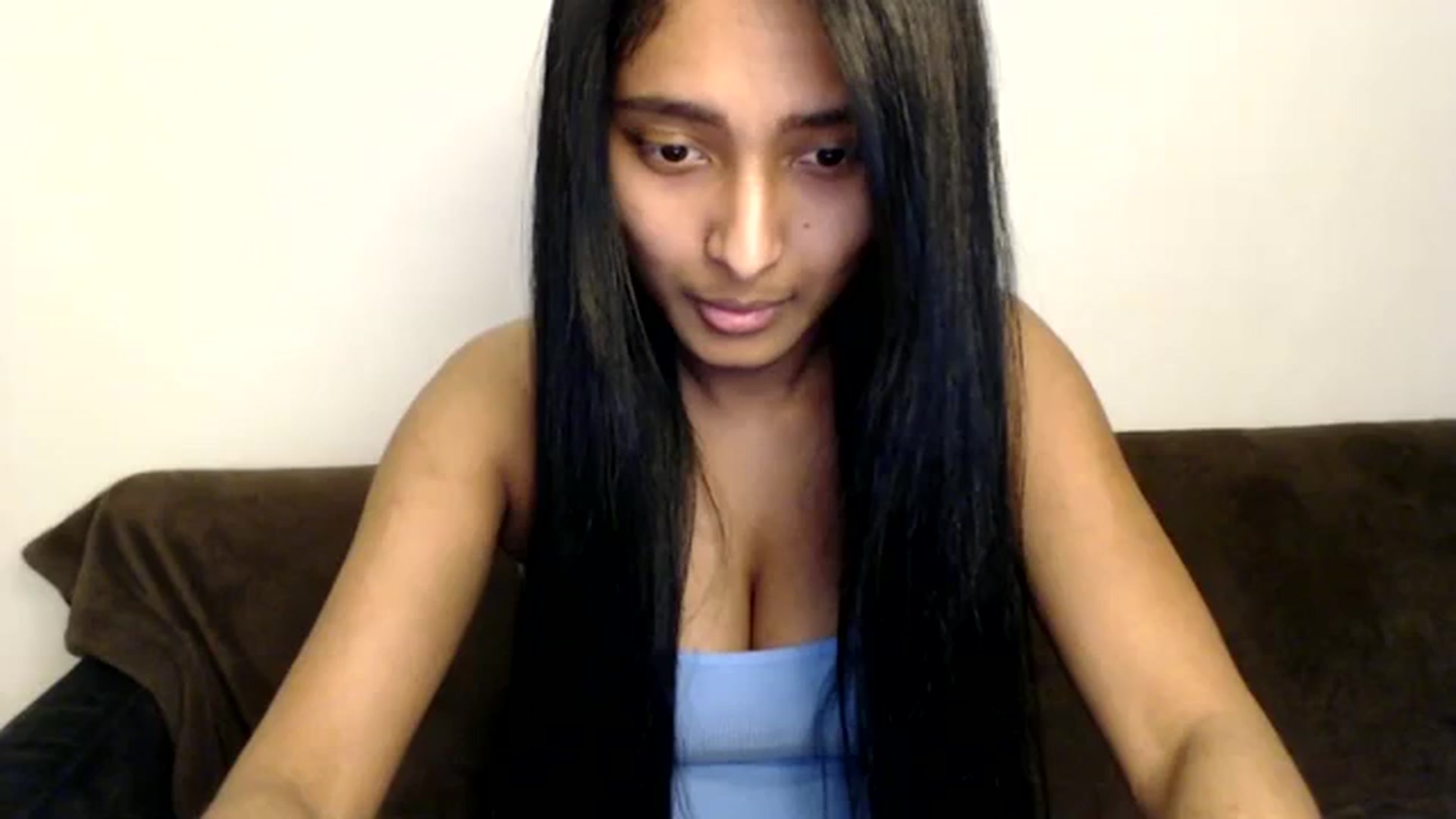 Gallery image thumbnail from kitten___'s myfreecams stream on, 03/04/2024, 22:09 image 1 of 20