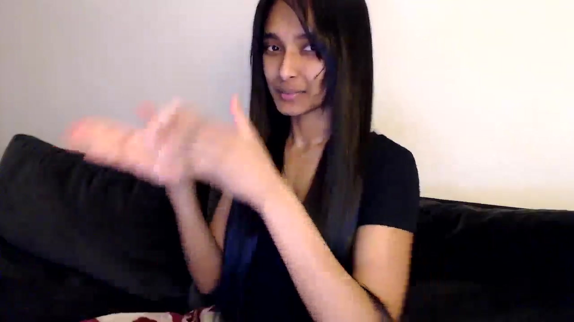 Gallery image thumbnail from kitten___'s myfreecams stream on, 06/12/2024, 08:49 image 17 of 20