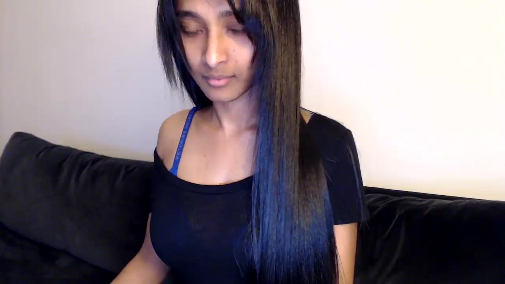 Gallery image thumbnail from kitten___'s myfreecams stream on, 06/12/2024, 08:49 image 6 of 20