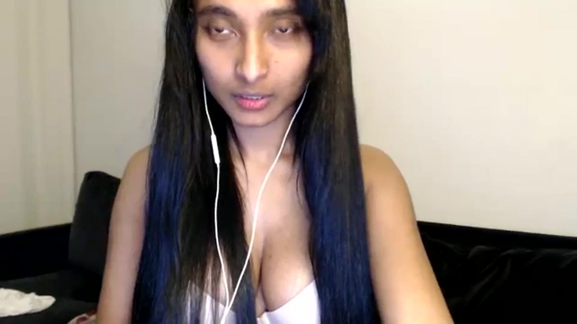Gallery image thumbnail from kitten___'s myfreecams stream on, 06/23/2024, 10:58 image 4 of 20
