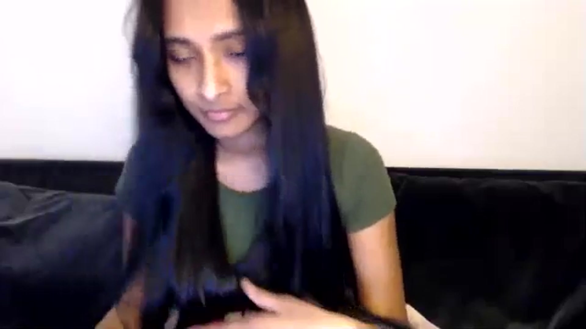 Gallery image thumbnail from kitten___'s myfreecams stream on, 07/06/2024, 23:09 image 9 of 20