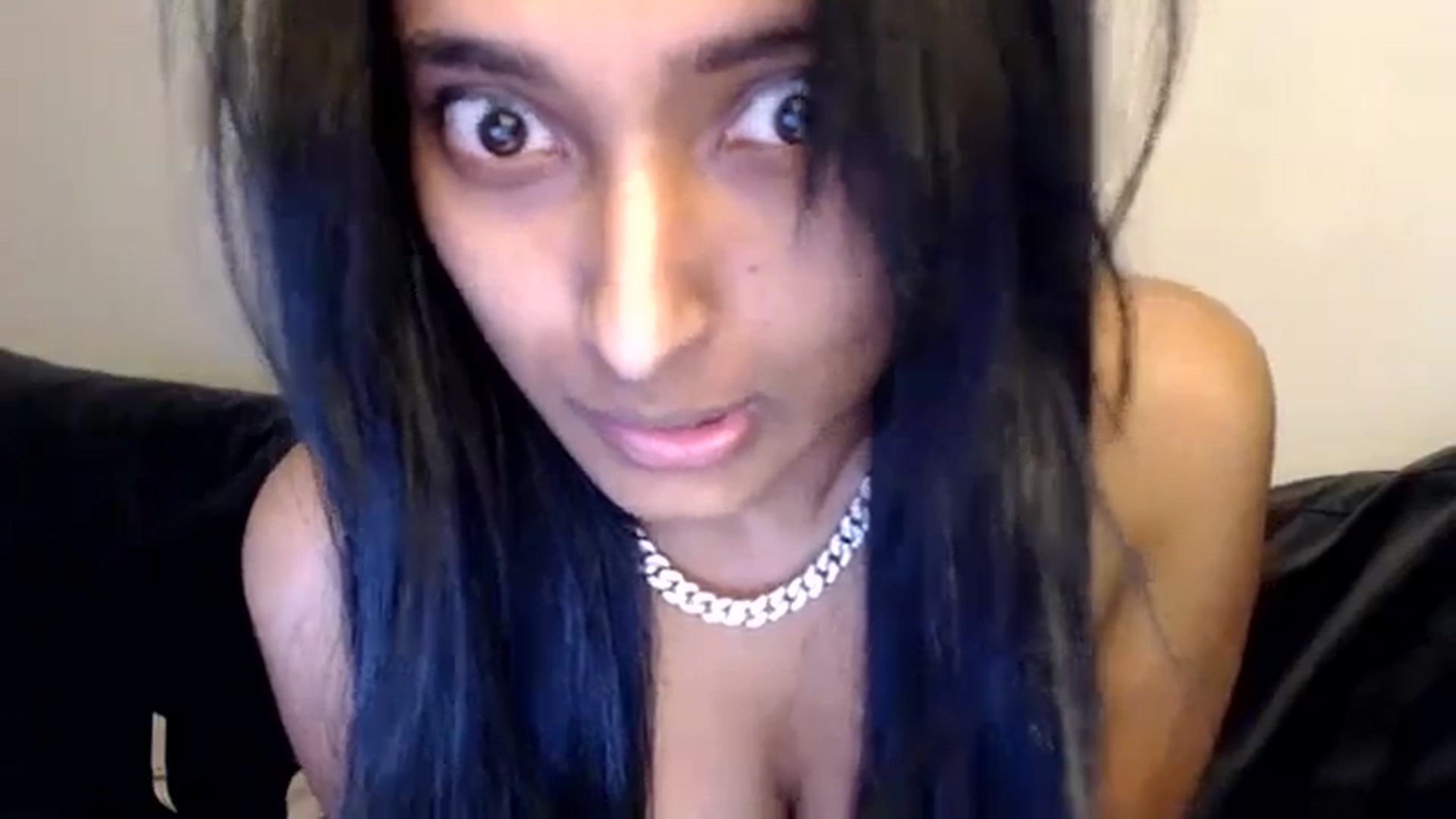 Gallery image thumbnail from kitten___'s myfreecams stream on, 07/08/2024, 02:57 image 3 of 20