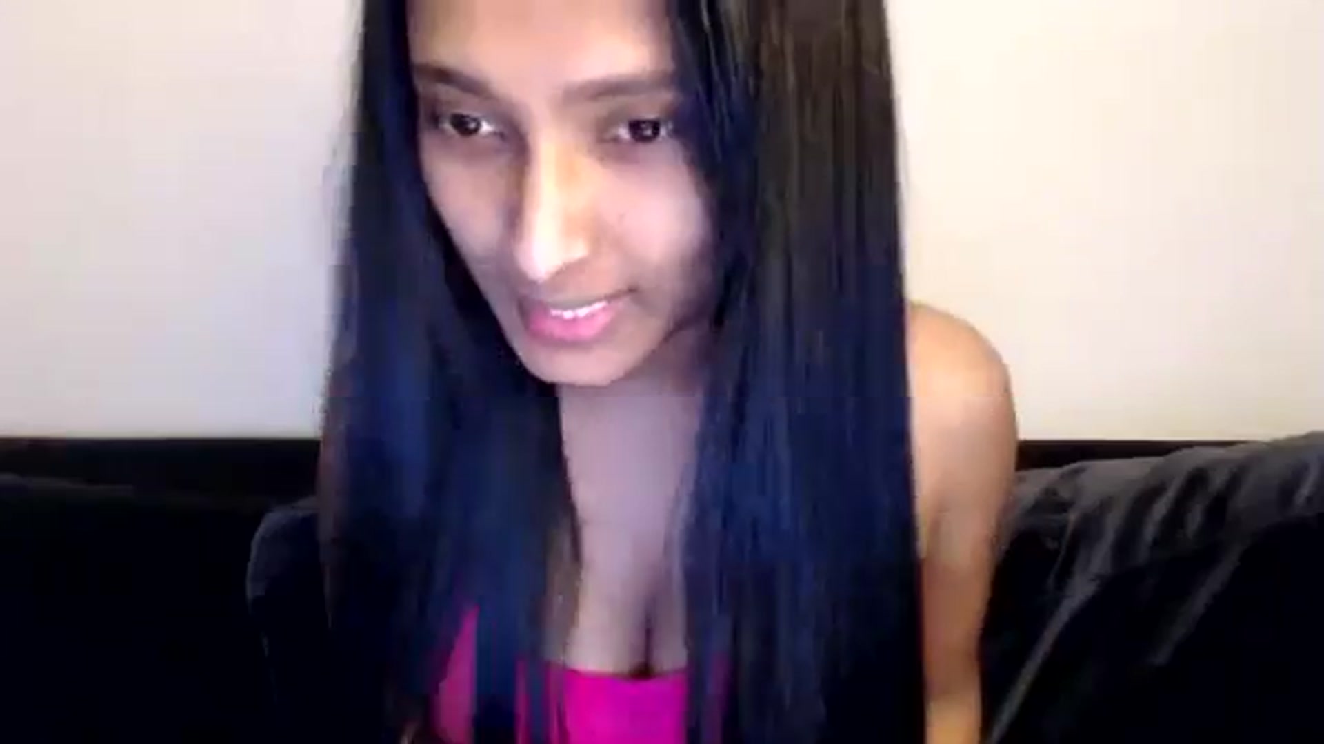Gallery image thumbnail from kitten___'s myfreecams stream on, 08/03/2024, 07:33 image 11 of 20