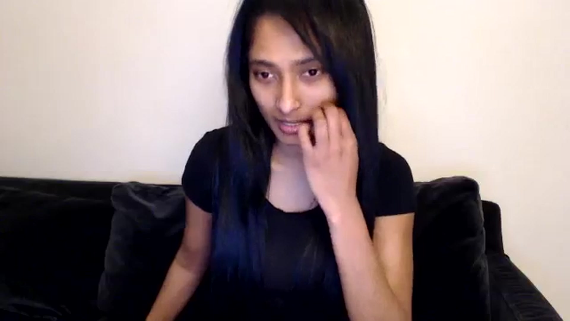 Gallery image thumbnail from kitten___'s myfreecams stream on, 08/04/2024, 06:24 image 6 of 20