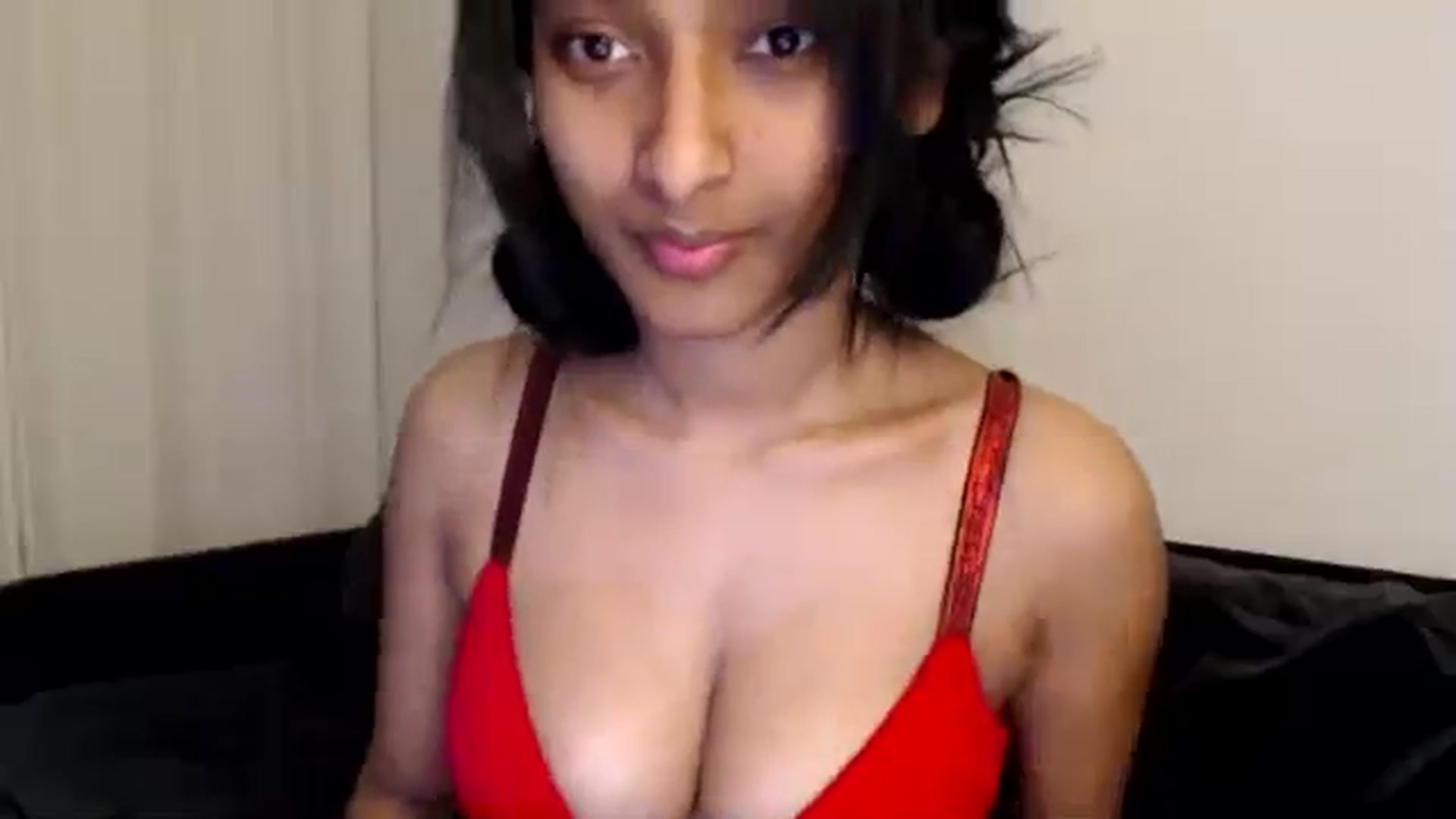 Gallery image thumbnail from kitten___'s myfreecams stream on, 08/04/2024, 08:37 image 13 of 20