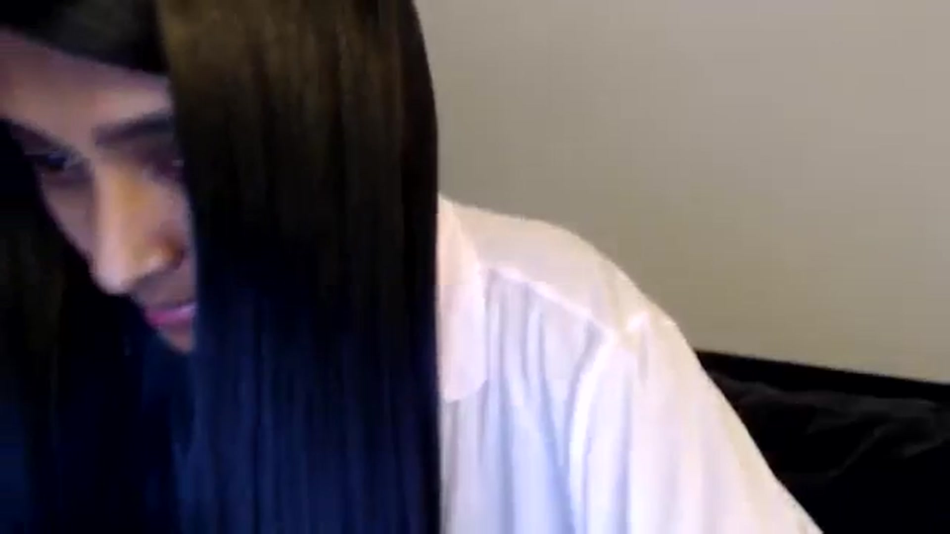 Gallery image thumbnail from kitten___'s myfreecams stream on, 08/08/2024, 15:17 image 16 of 20