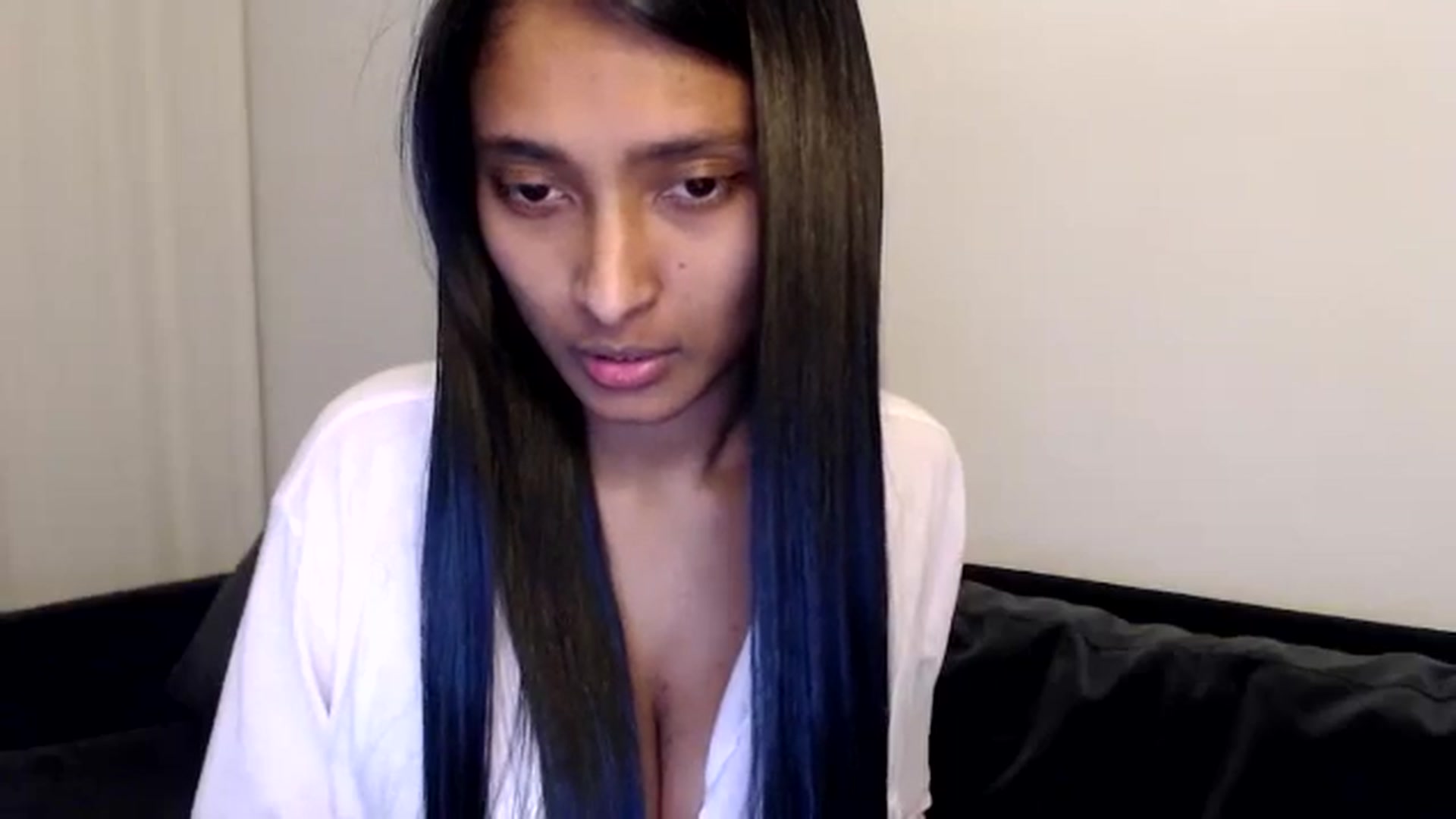 Gallery image thumbnail from kitten___'s myfreecams stream on, 08/08/2024, 15:17 image 14 of 20