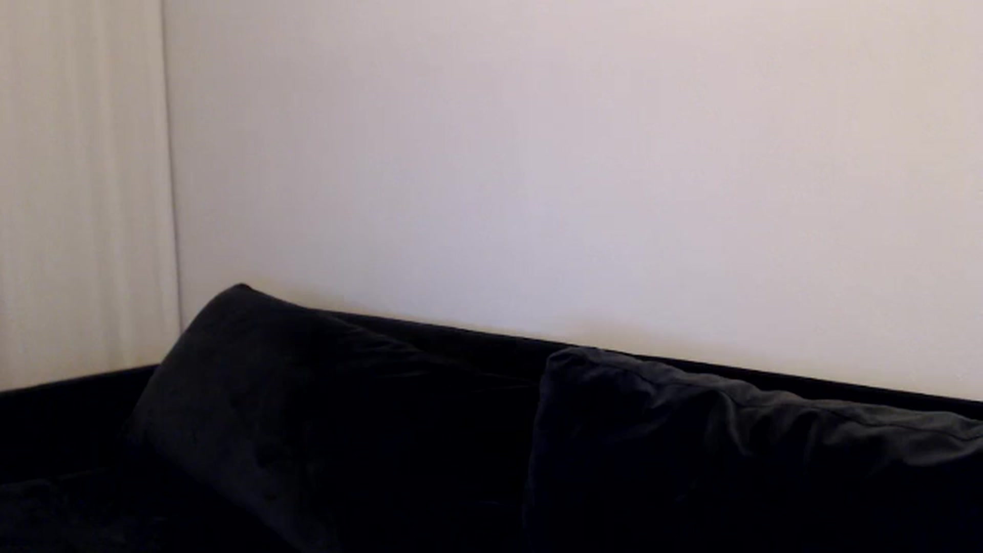 Gallery image thumbnail from kitten___'s myfreecams stream on, 08/08/2024, 15:17 image 19 of 20