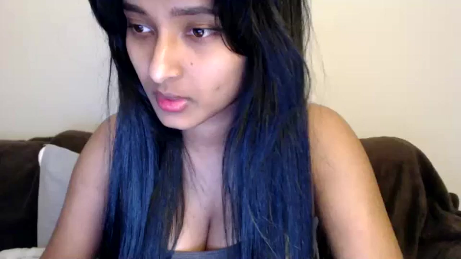 Gallery image thumbnail from kitten___'s myfreecams stream on, 04/03/2025, 07:35 image 9 of 20