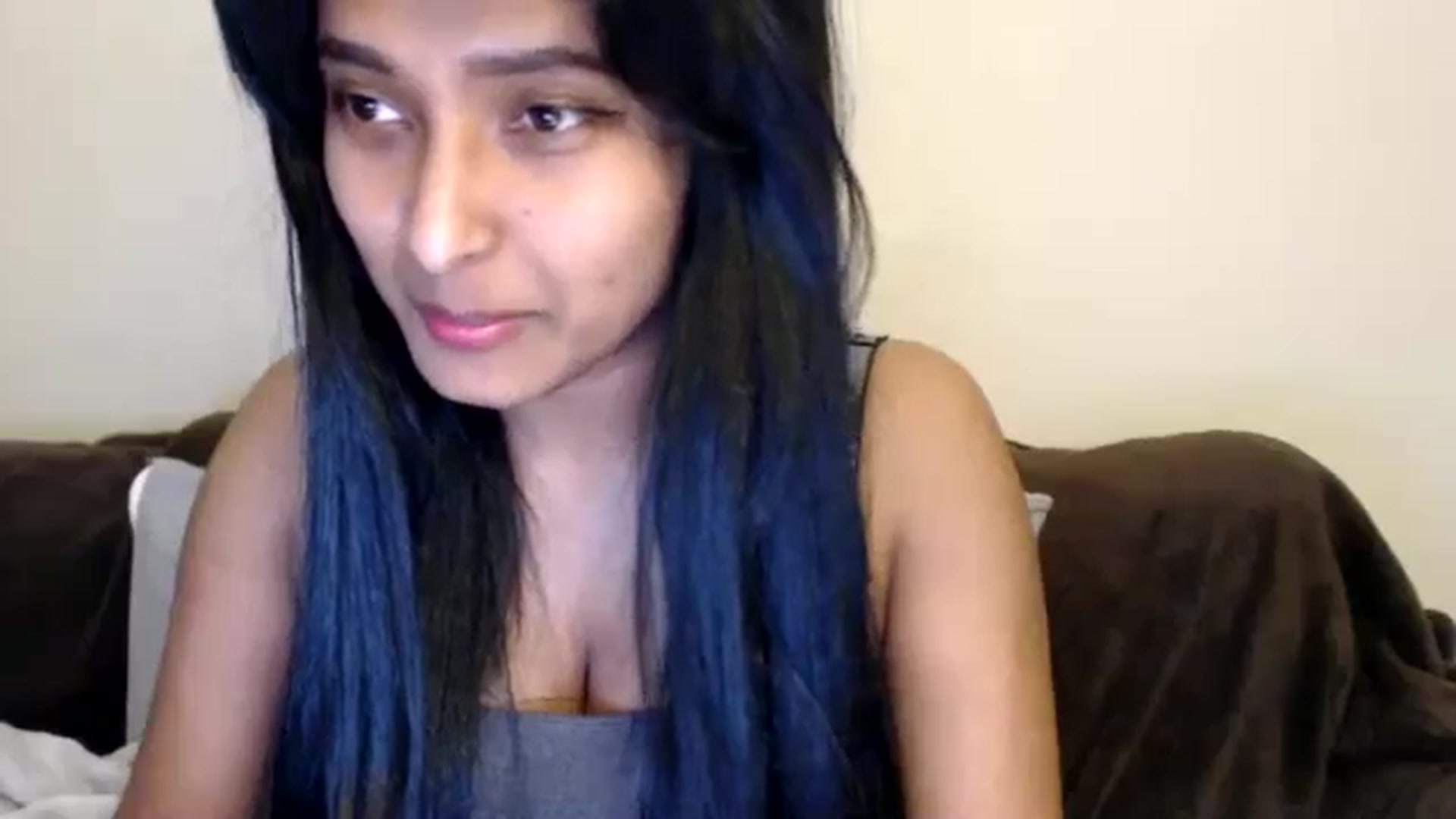 Gallery image thumbnail from kitten___'s myfreecams stream on, 04/03/2025, 07:35 image 15 of 20