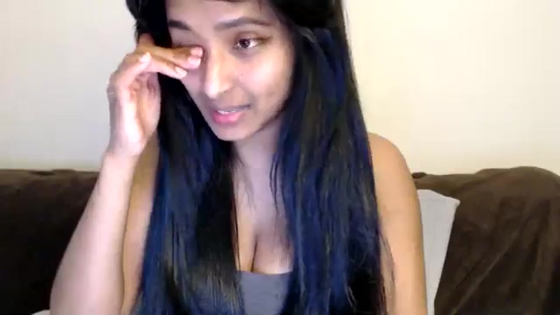 Gallery image thumbnail from kitten___'s myfreecams stream on, 04/03/2025, 08:32 image 13 of 20