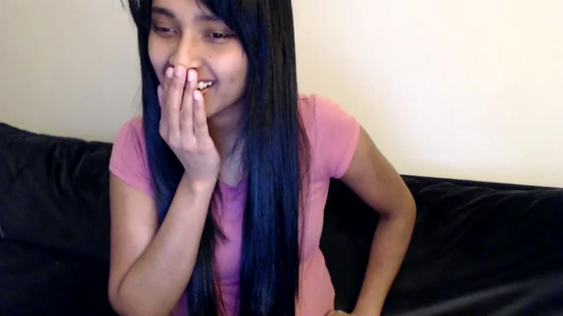 Gallery image thumbnail from kitten___'s myfreecams stream on, 04/15/2025, 16:42 image 14 of 20