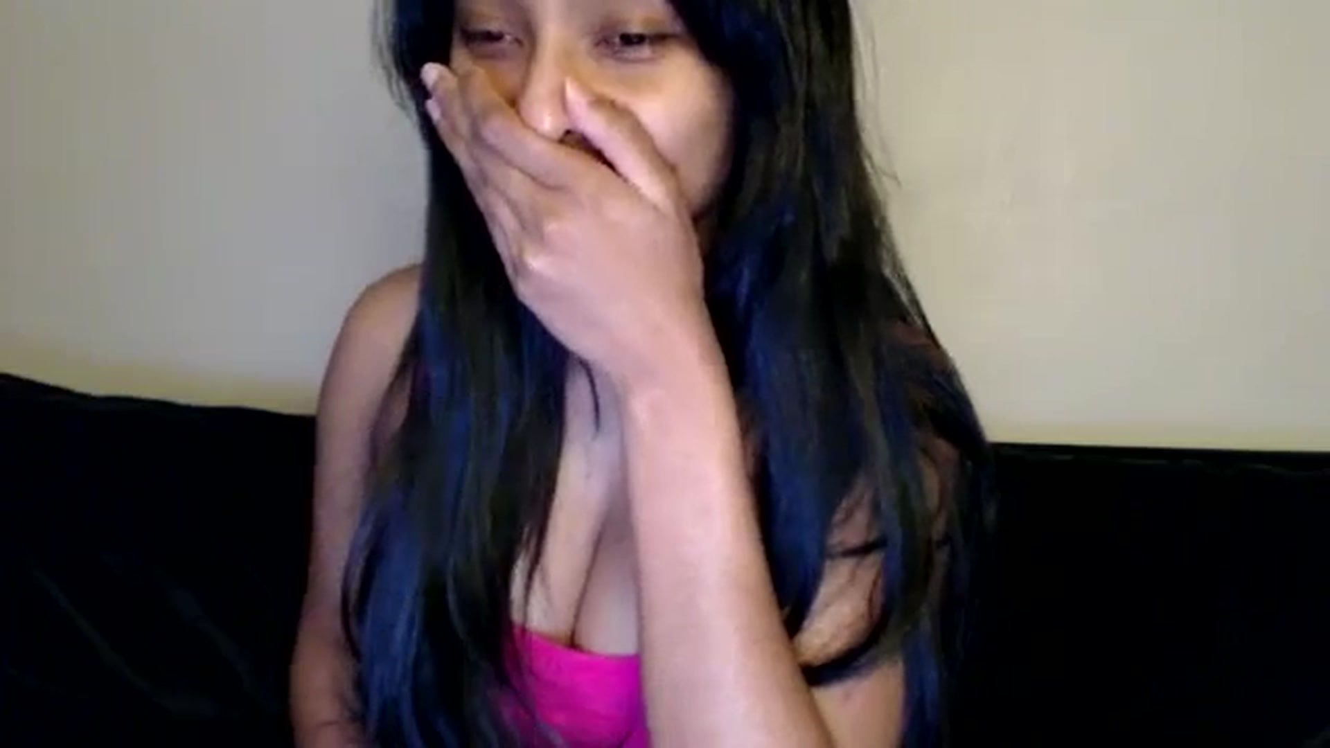 Gallery image thumbnail from kitten___'s myfreecams stream on, 04/28/2025, 19:29 image 12 of 20