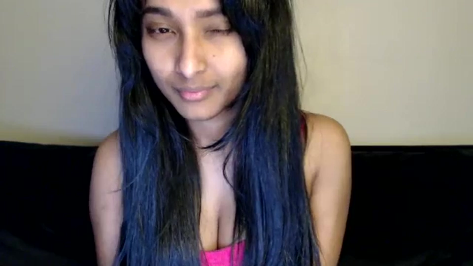 Gallery image thumbnail from kitten___'s myfreecams stream on, 04/28/2025, 20:15 image 14 of 20