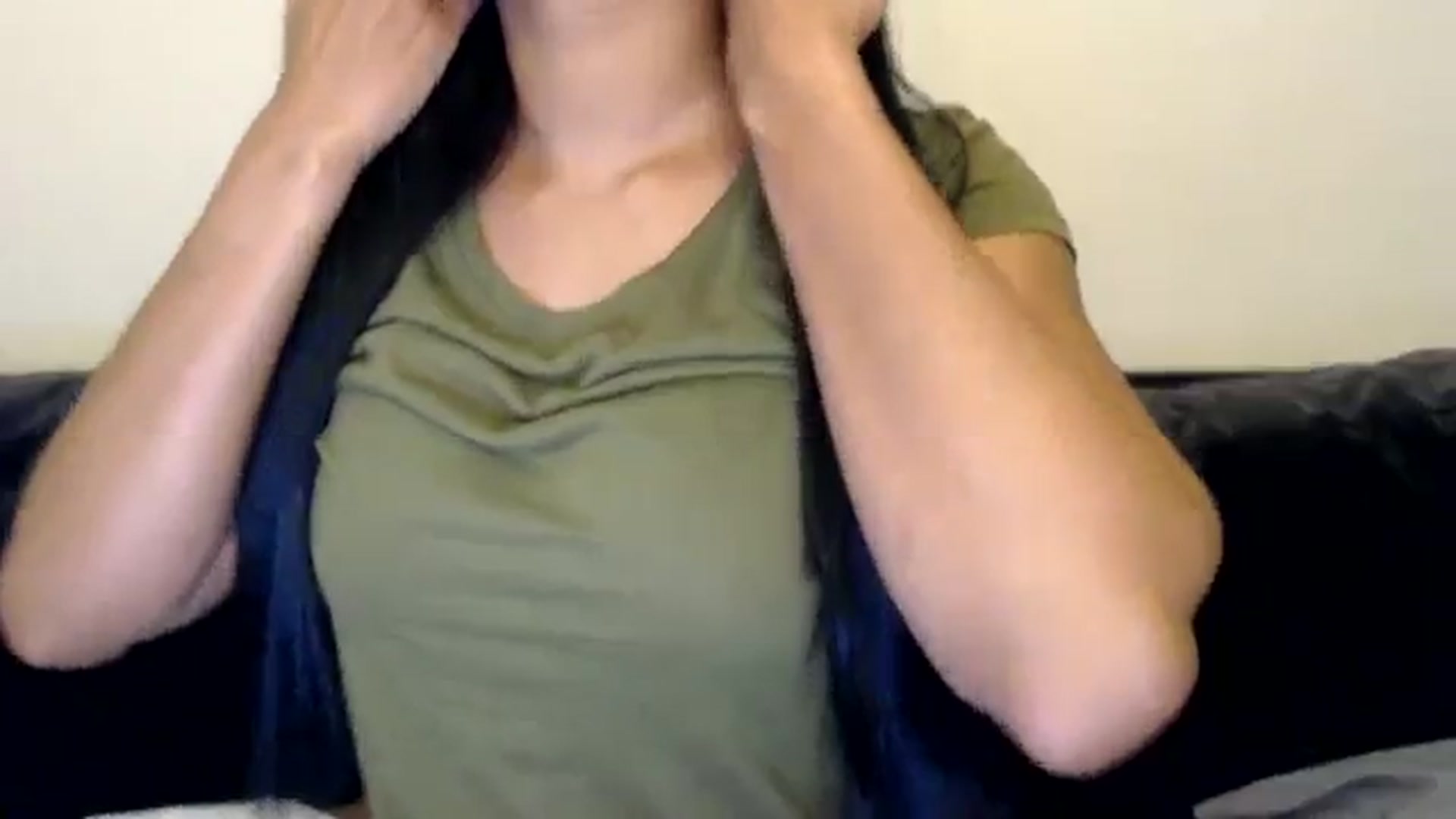 Gallery image thumbnail from kitten___'s myfreecams stream on, 05/25/2025, 09:11 image 14 of 20