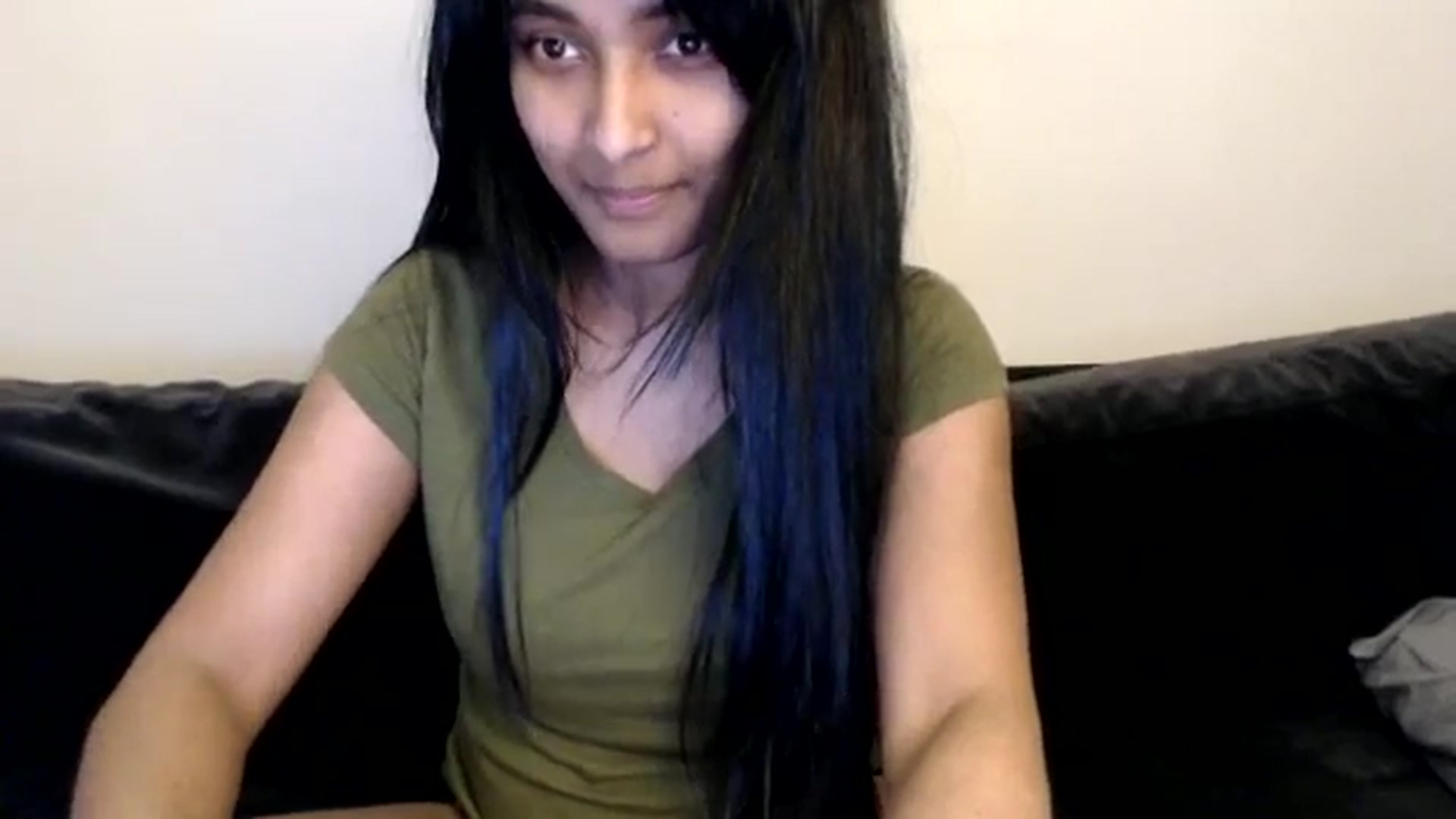Gallery image thumbnail from kitten___'s myfreecams stream on, 05/26/2025, 08:25 image 15 of 20