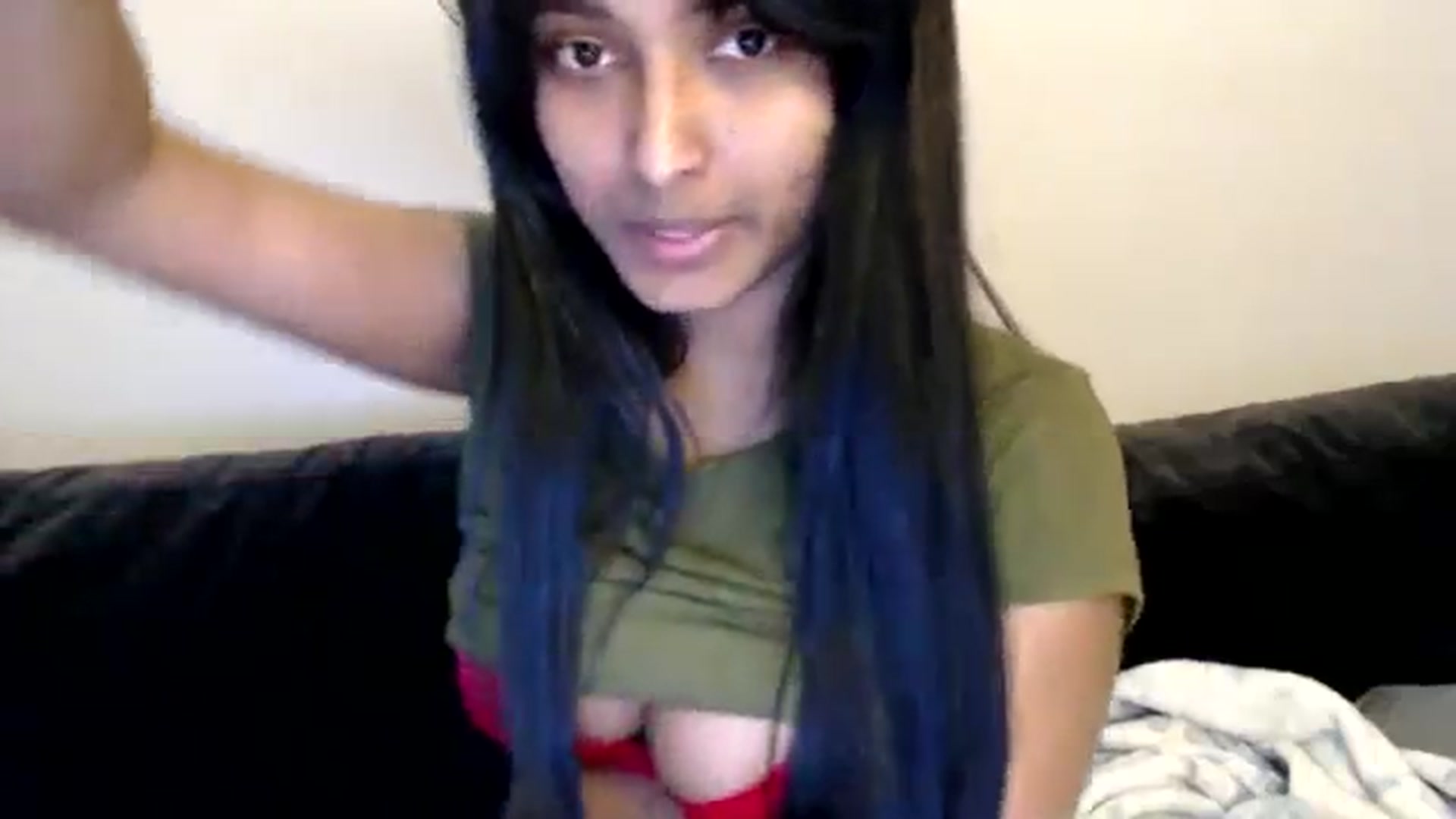 Gallery image thumbnail from kitten___'s myfreecams stream on, 05/26/2025, 09:41 image 14 of 20