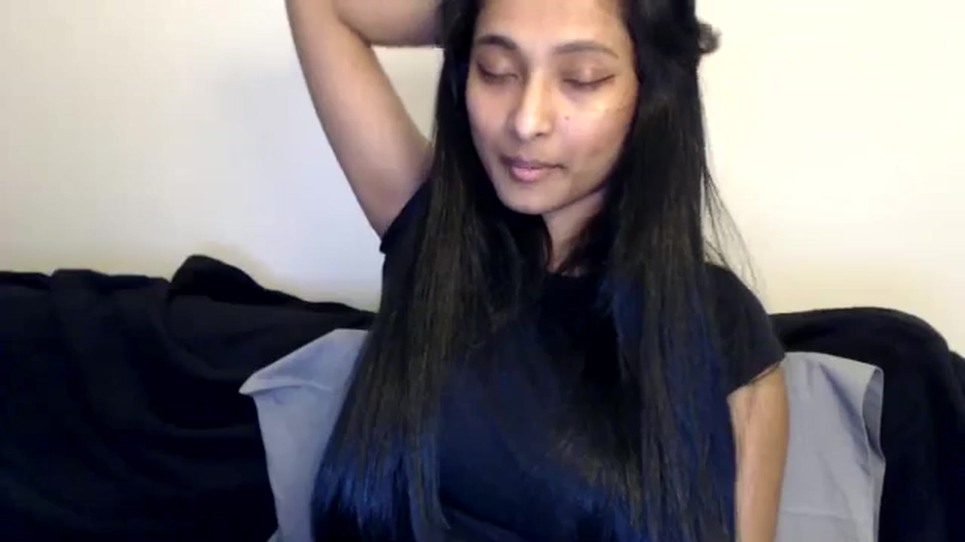 Gallery image thumbnail from kitten___'s myfreecams stream on, 07/02/2025, 12:33 image 20 of 20