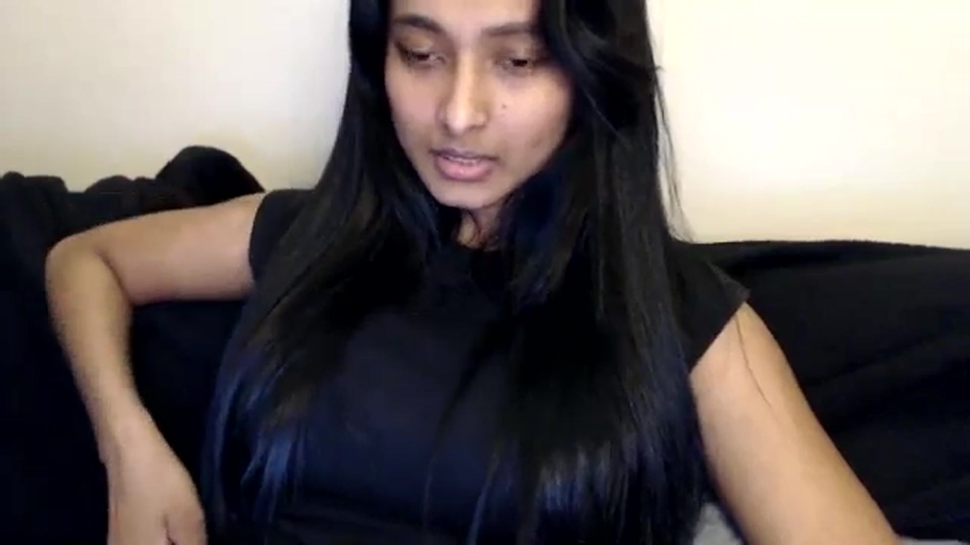 Gallery image thumbnail from kitten___'s myfreecams stream on, 07/02/2025, 13:14 image 13 of 20