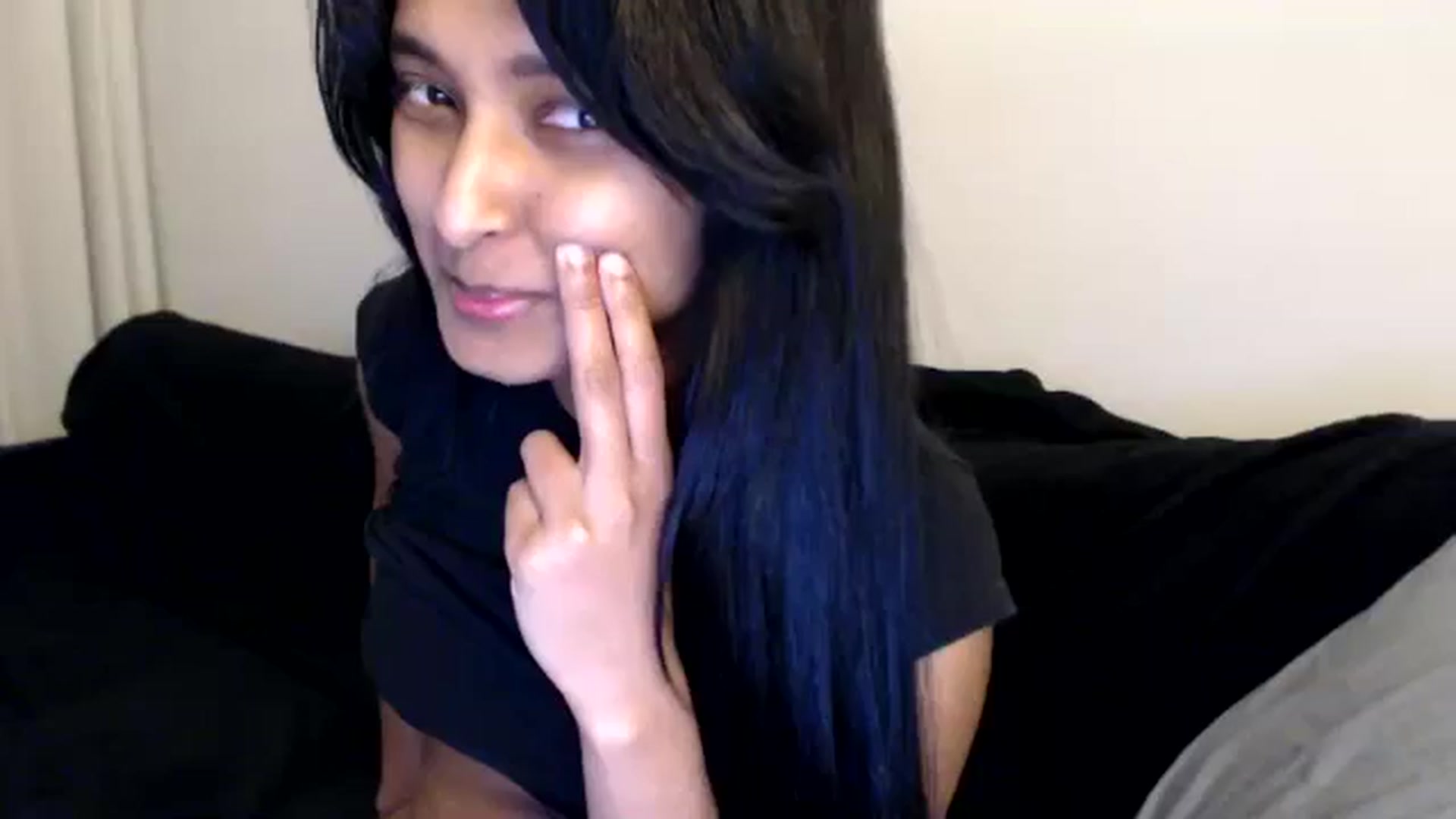 Gallery image thumbnail from kitten___'s myfreecams stream on, 07/03/2025, 15:46 image 10 of 20