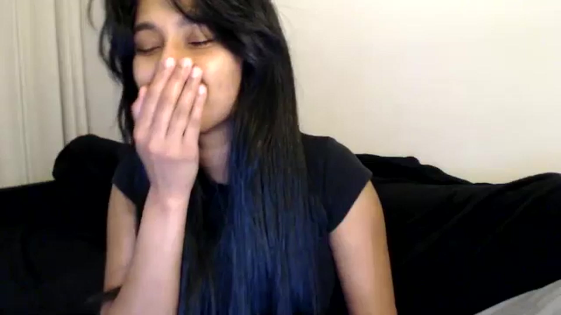 Gallery image thumbnail from kitten___'s myfreecams stream on, 07/03/2025, 15:46 image 17 of 20