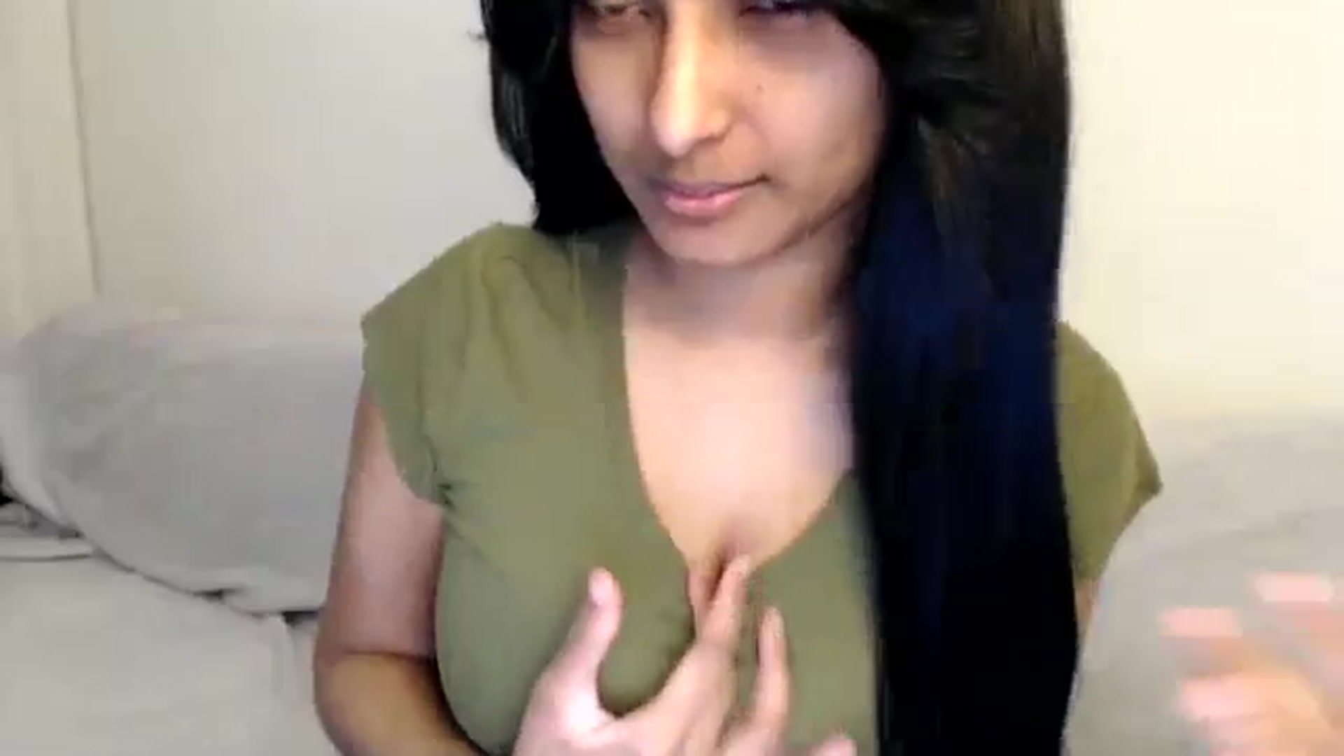 Gallery image thumbnail from kitten___'s myfreecams stream on, 07/06/2025, 14:55 image 9 of 20