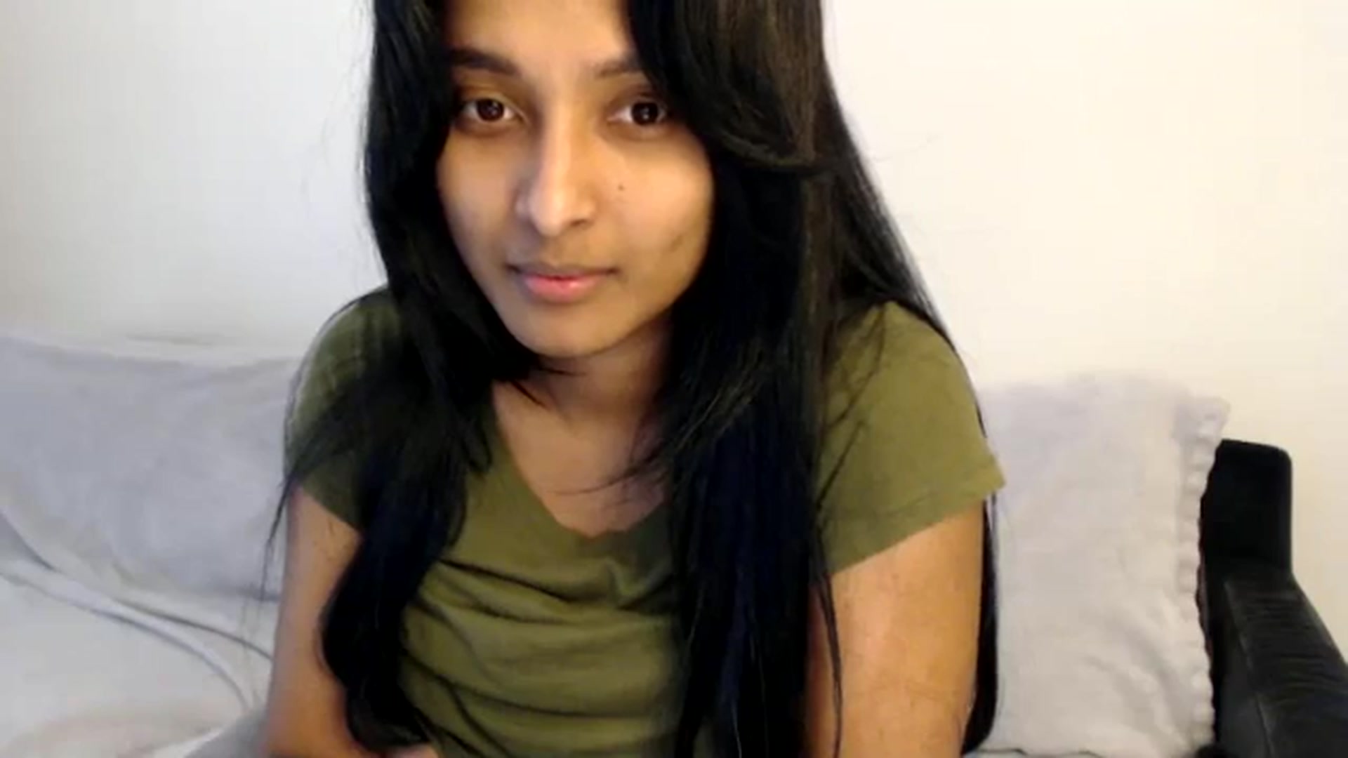Gallery image thumbnail from kitten___'s myfreecams stream on, 07/07/2025, 16:51 image 14 of 20